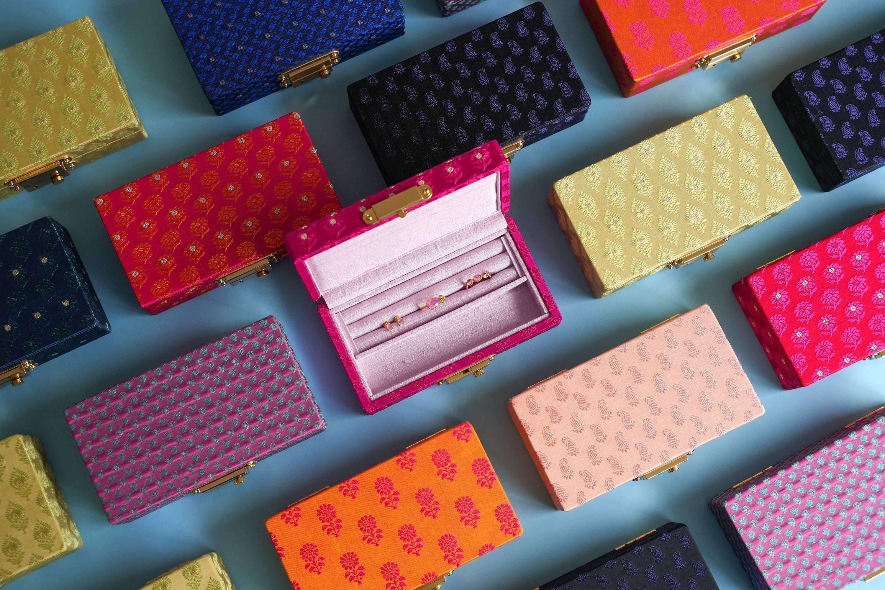 一年の締めくくりに<br>UPALAでご褒美ジュエリーを。