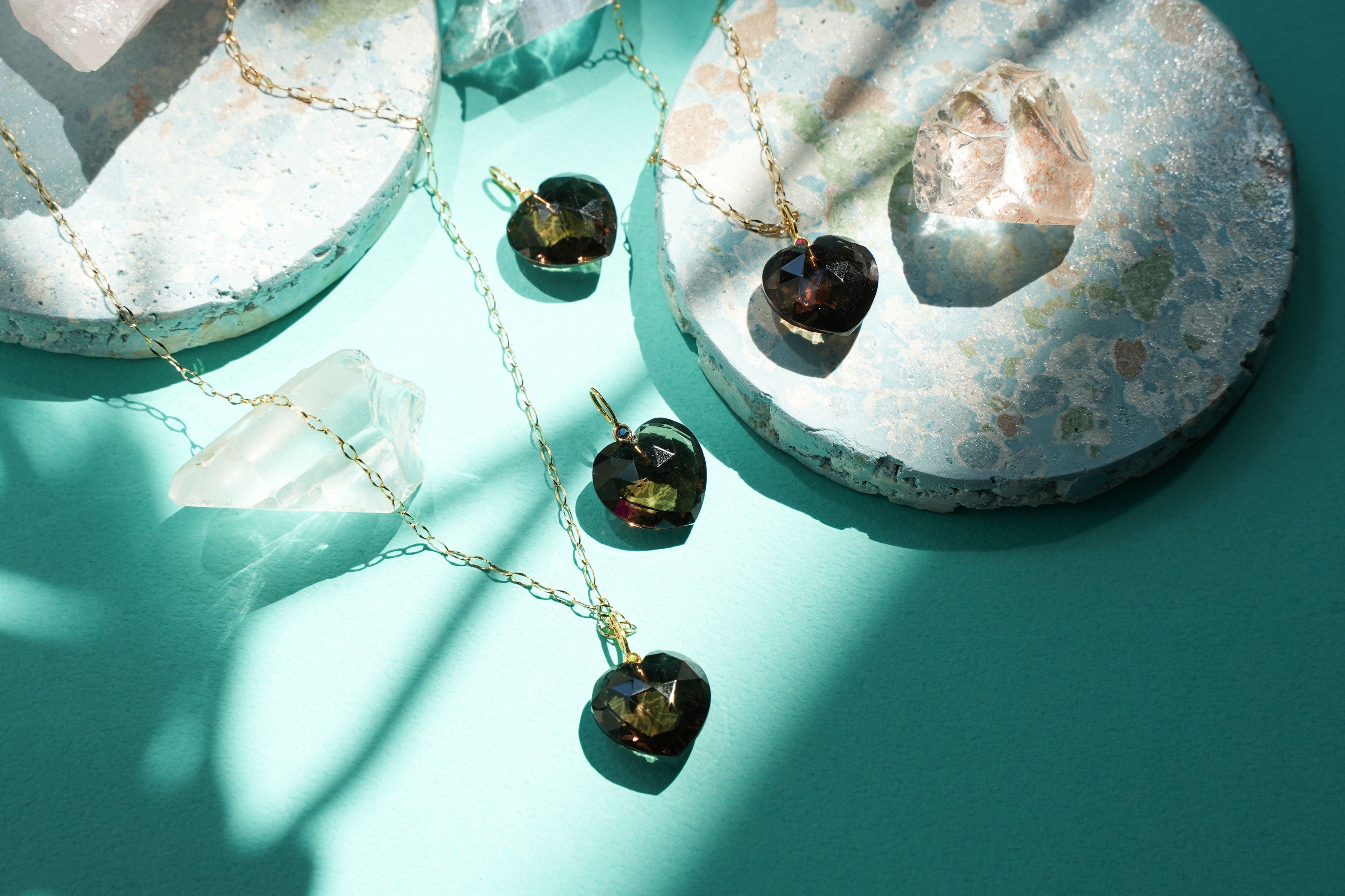 Hirolina × UPALA Gem Astrology at AOYAMA