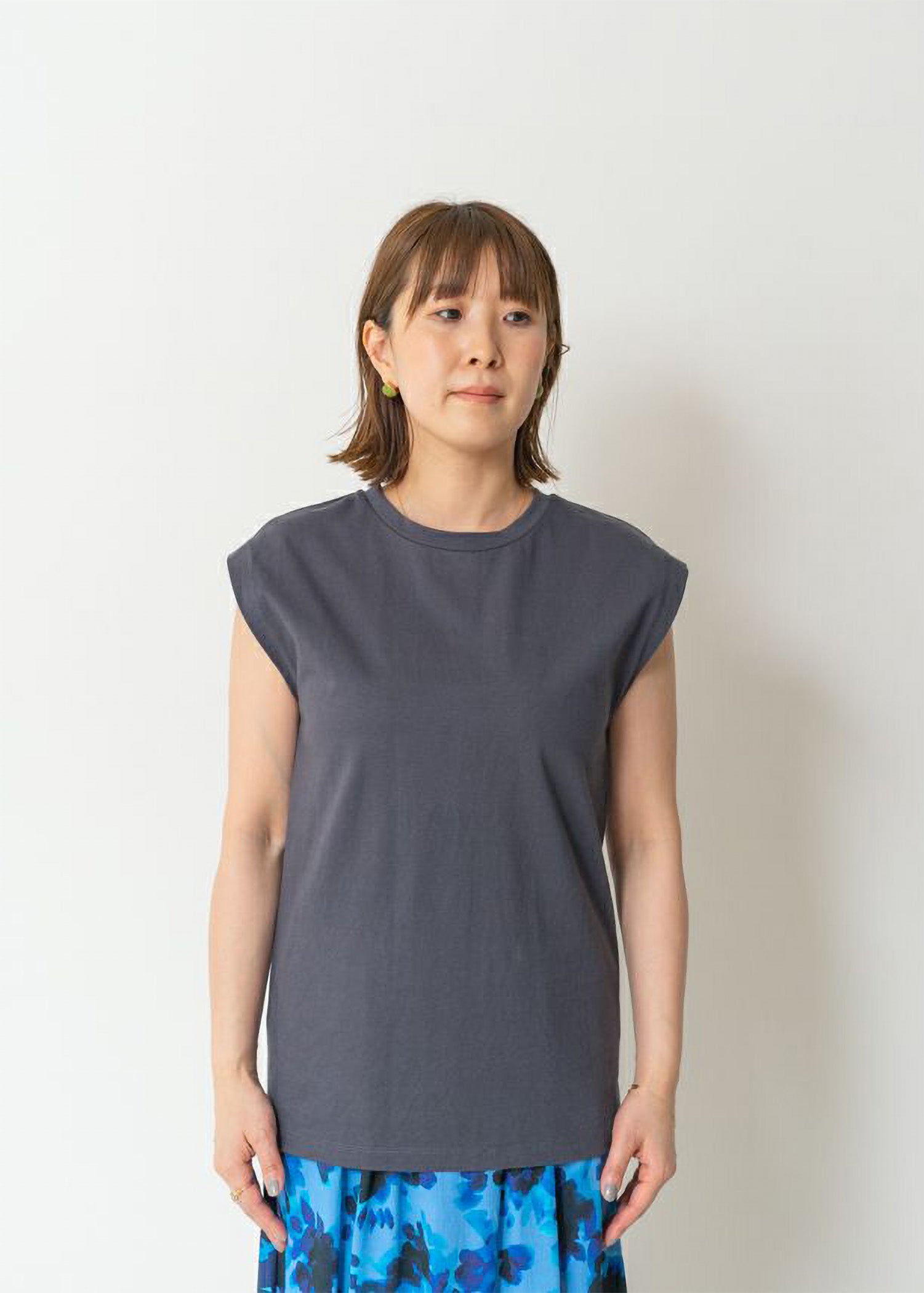 Blue Serge Cotton Sleeveless Cut & Sewn