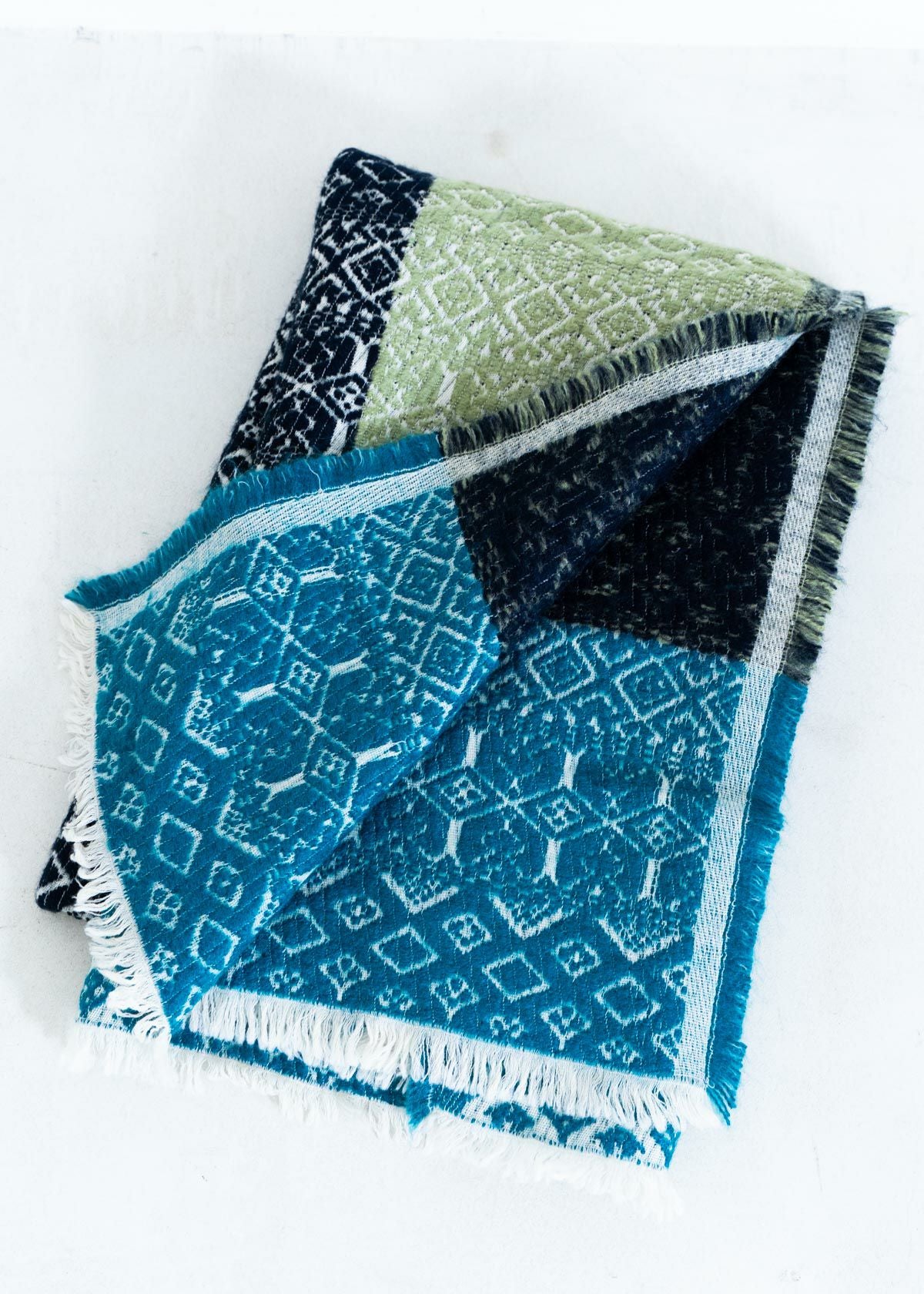 Mix Jacquard Stole