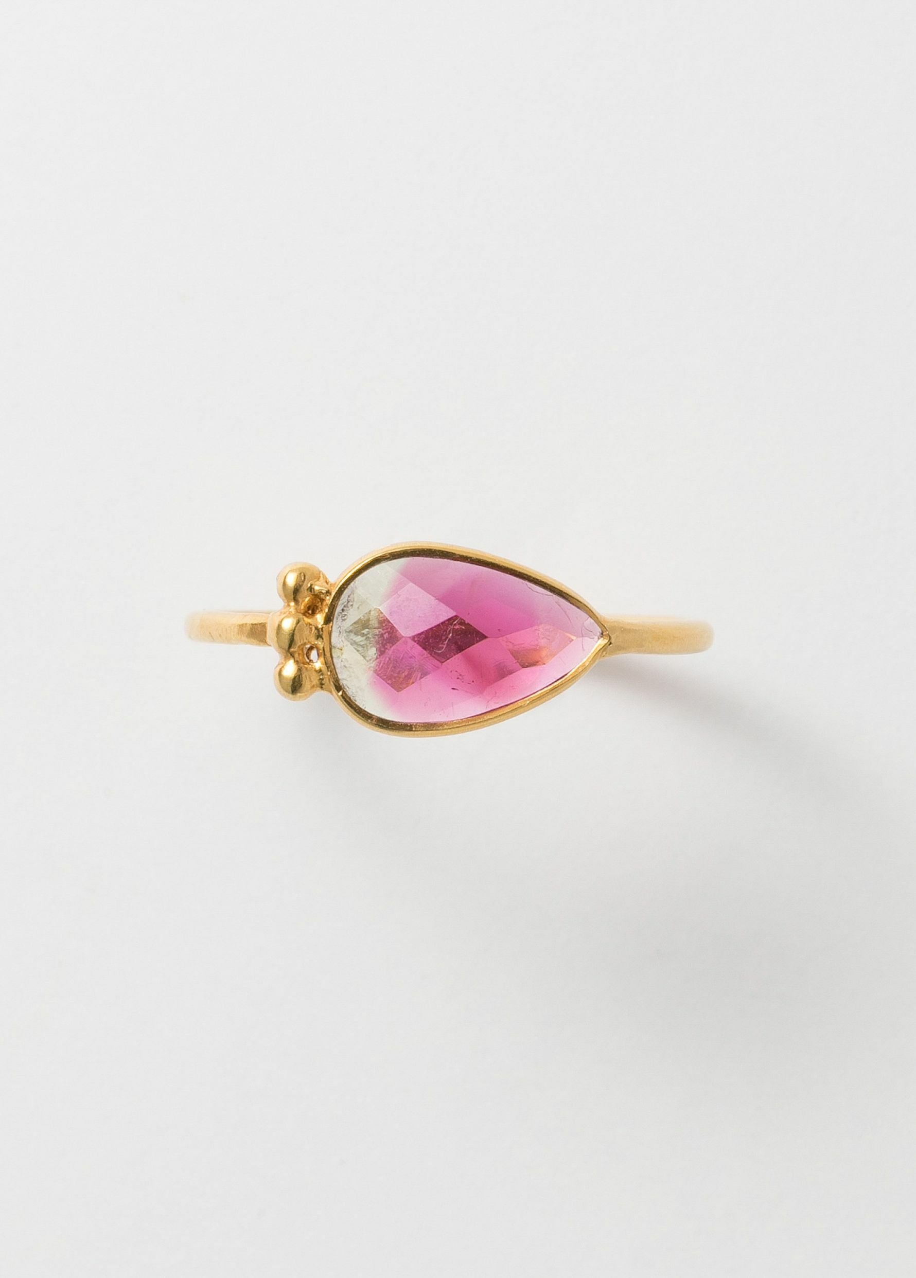 Organic Slice small Bezel Ring