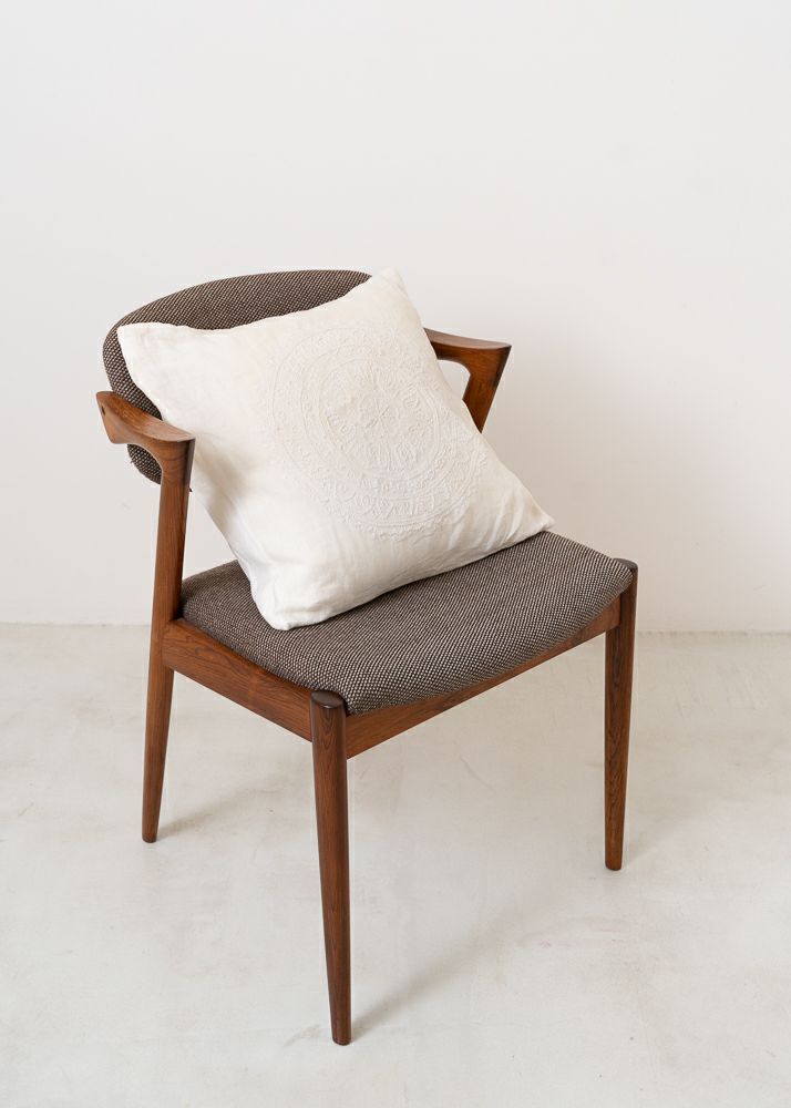 Hand Embroidery Cushion Cover | Pasand by ne Quittez pas | パサン 