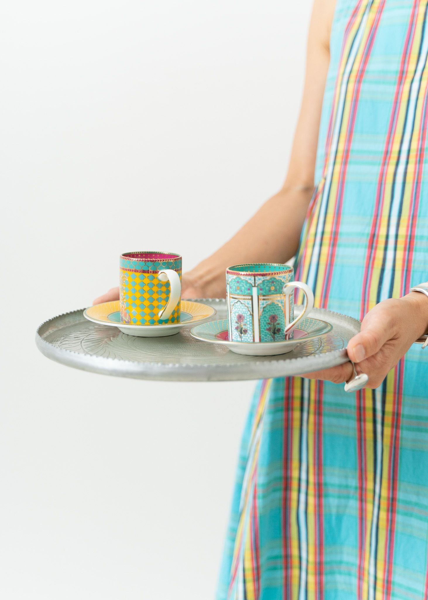 Aluminum Tray Embossed 30cm