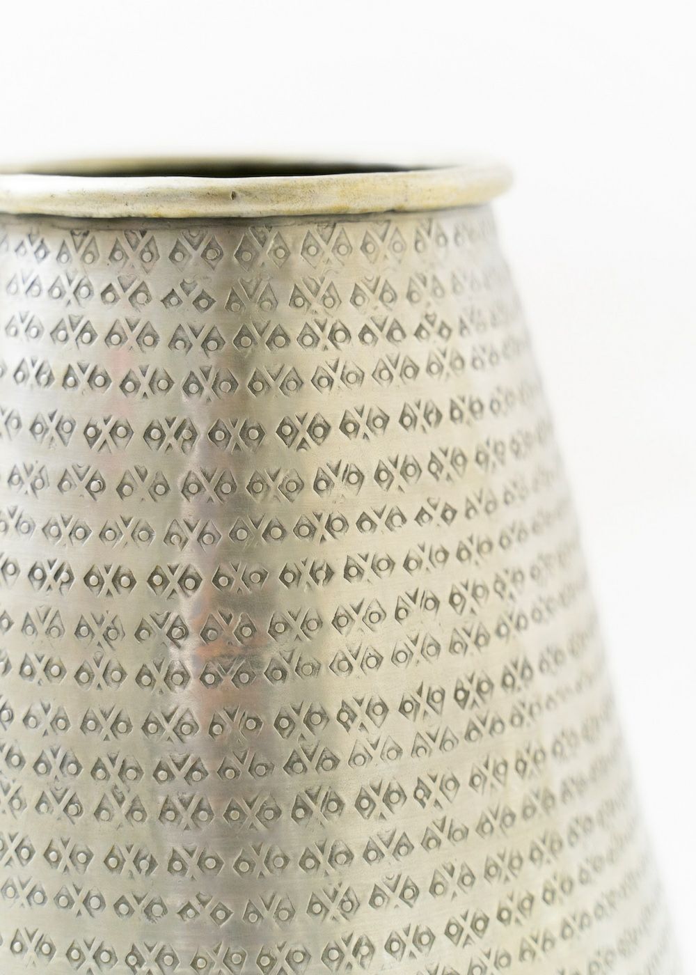 Aluminum Vase Star Hammered