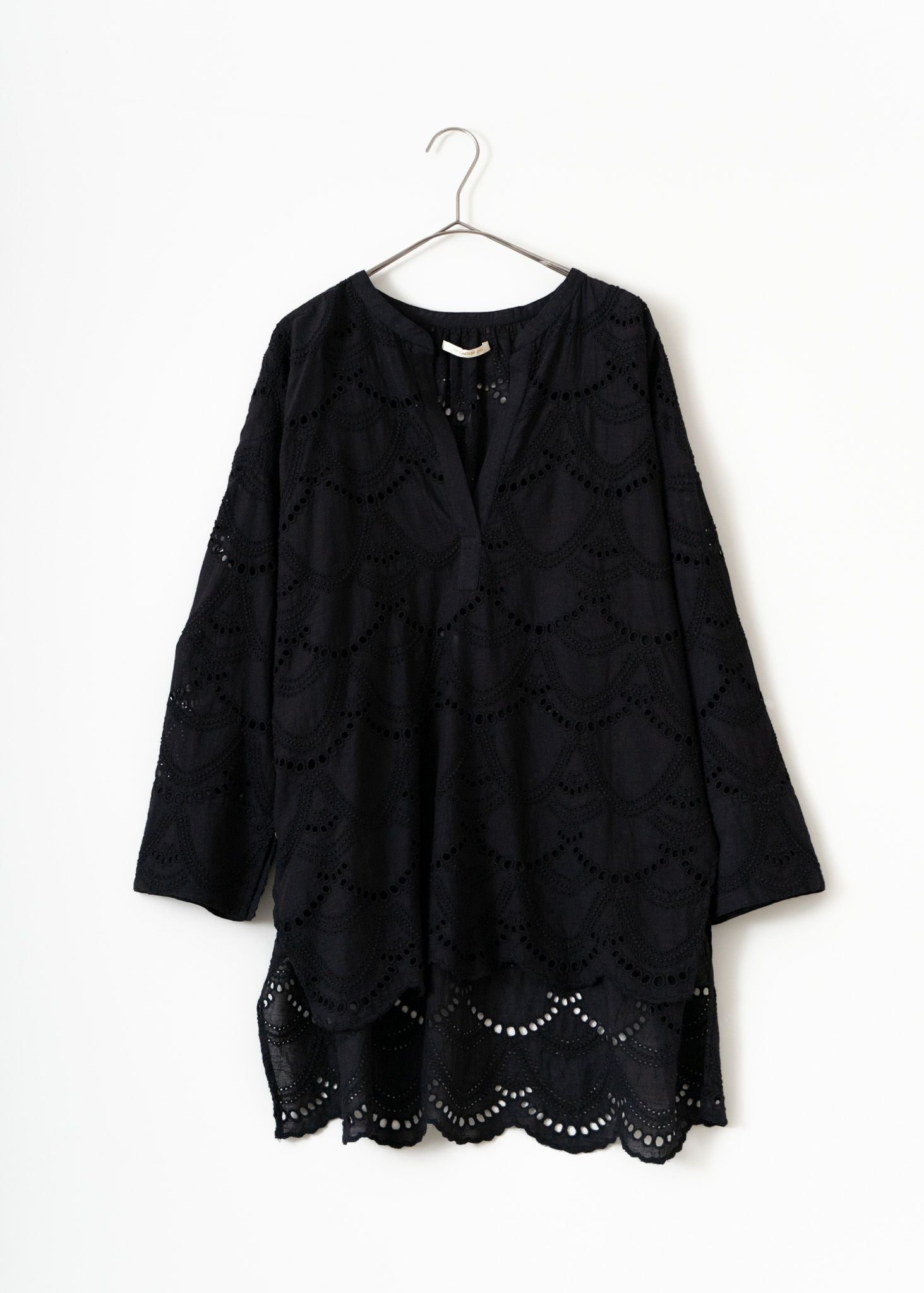 Discontinued Cotton Voile Dot Hemla Blouse