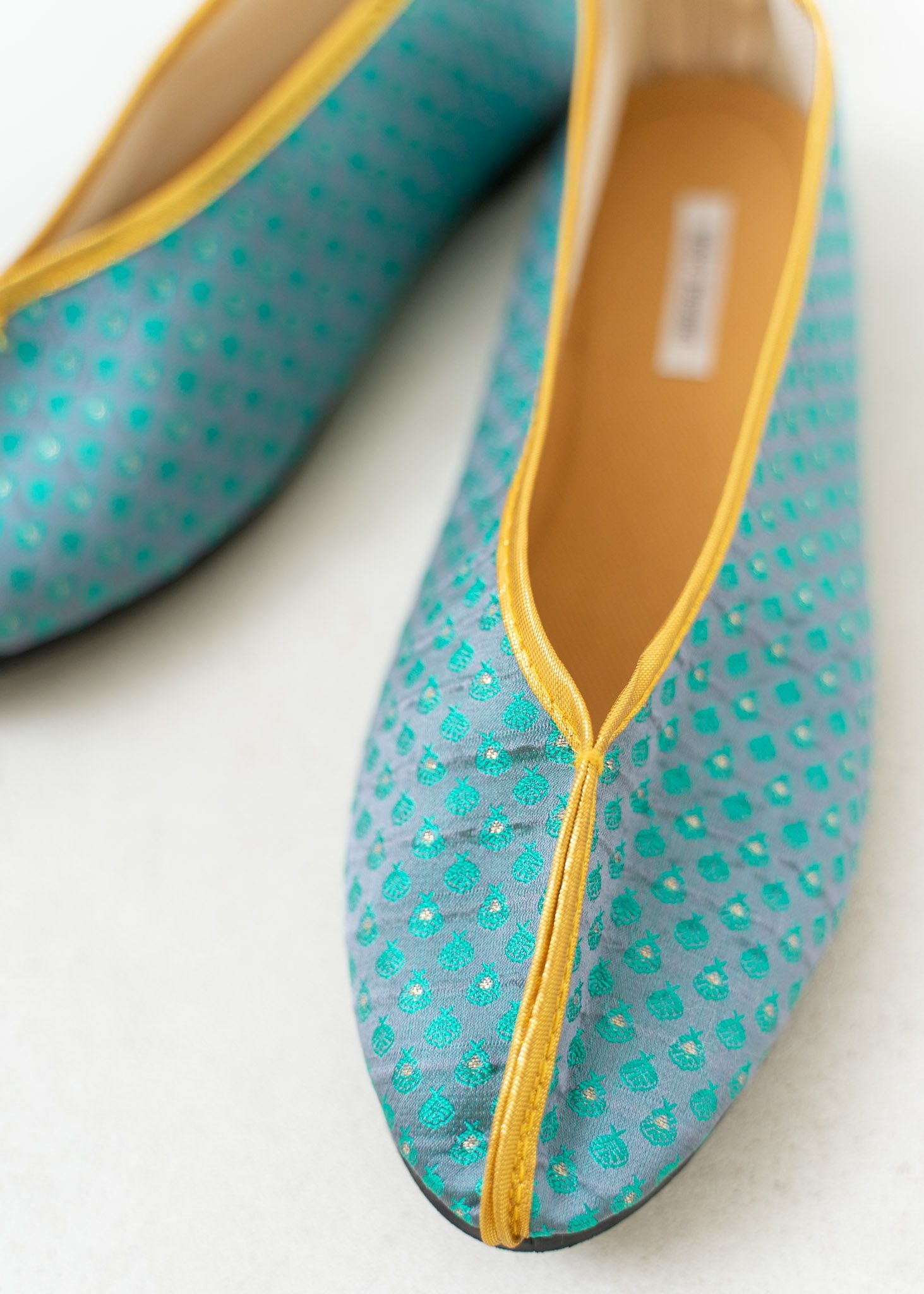 Original Silk Jqd Kangfu Shoes