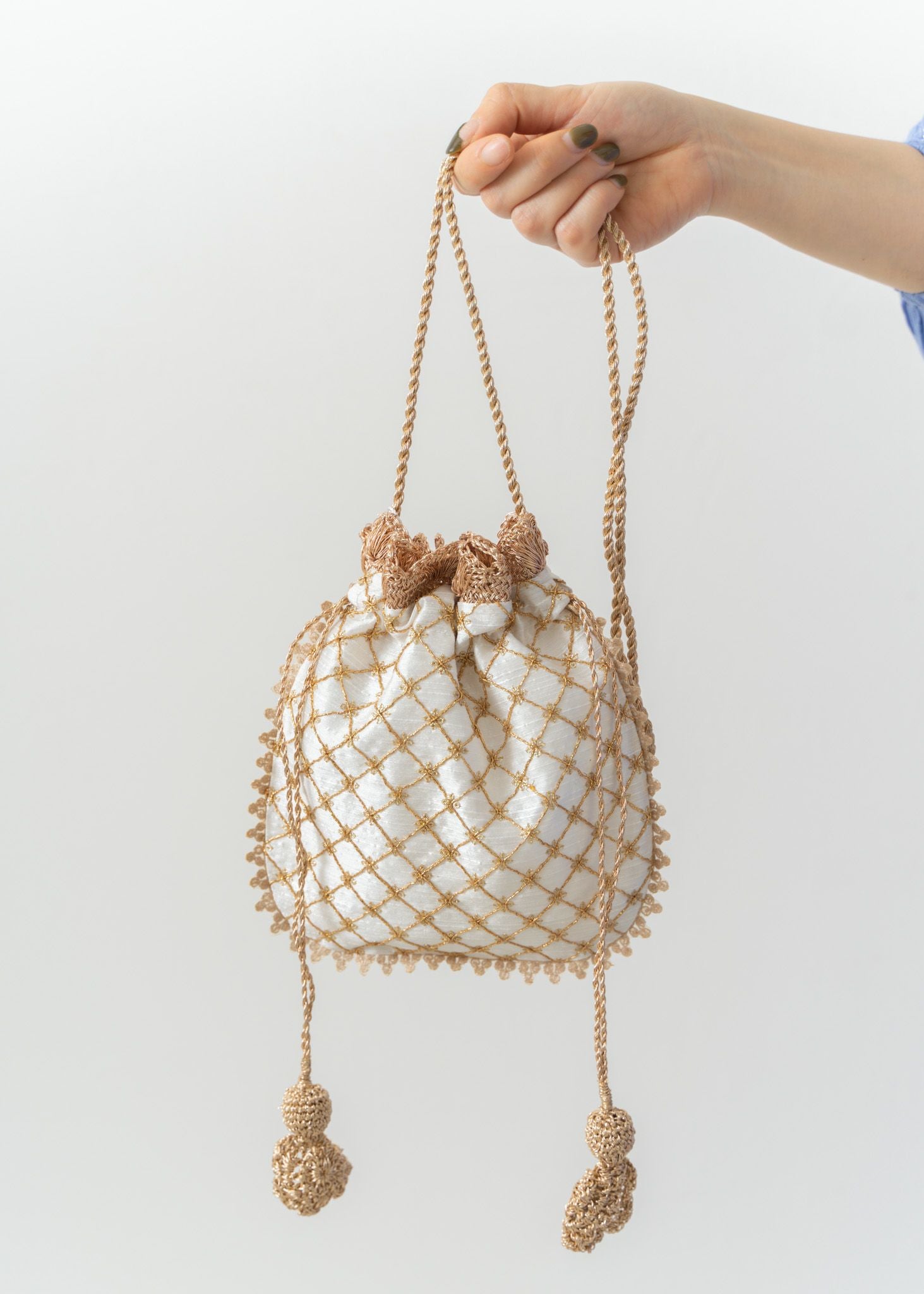 Full Embroidery Shoulder Bag | Pasand by ne Quittez pas | パサン 