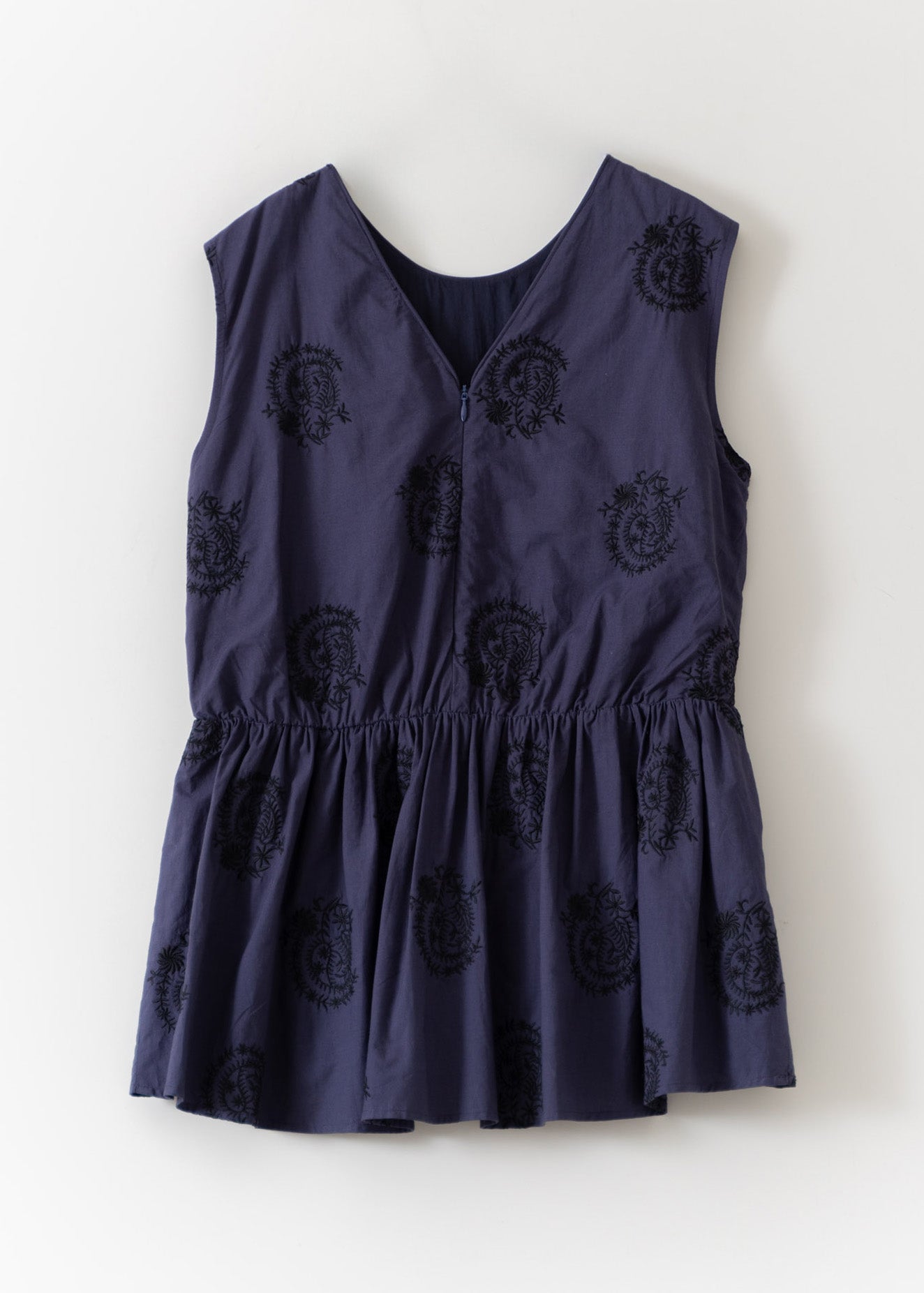 Poplin Paisley Emb Sleeveless Top
