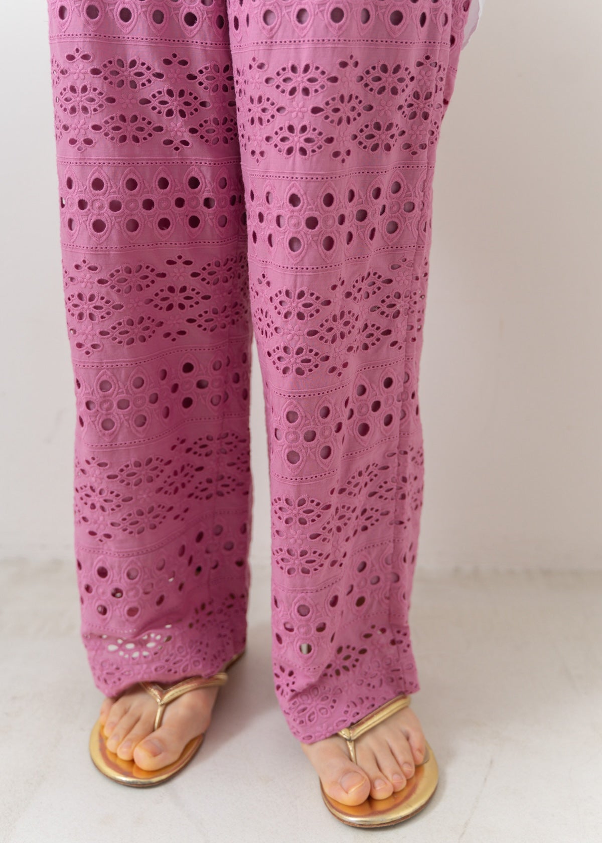 Border Hemla Gathered Pants