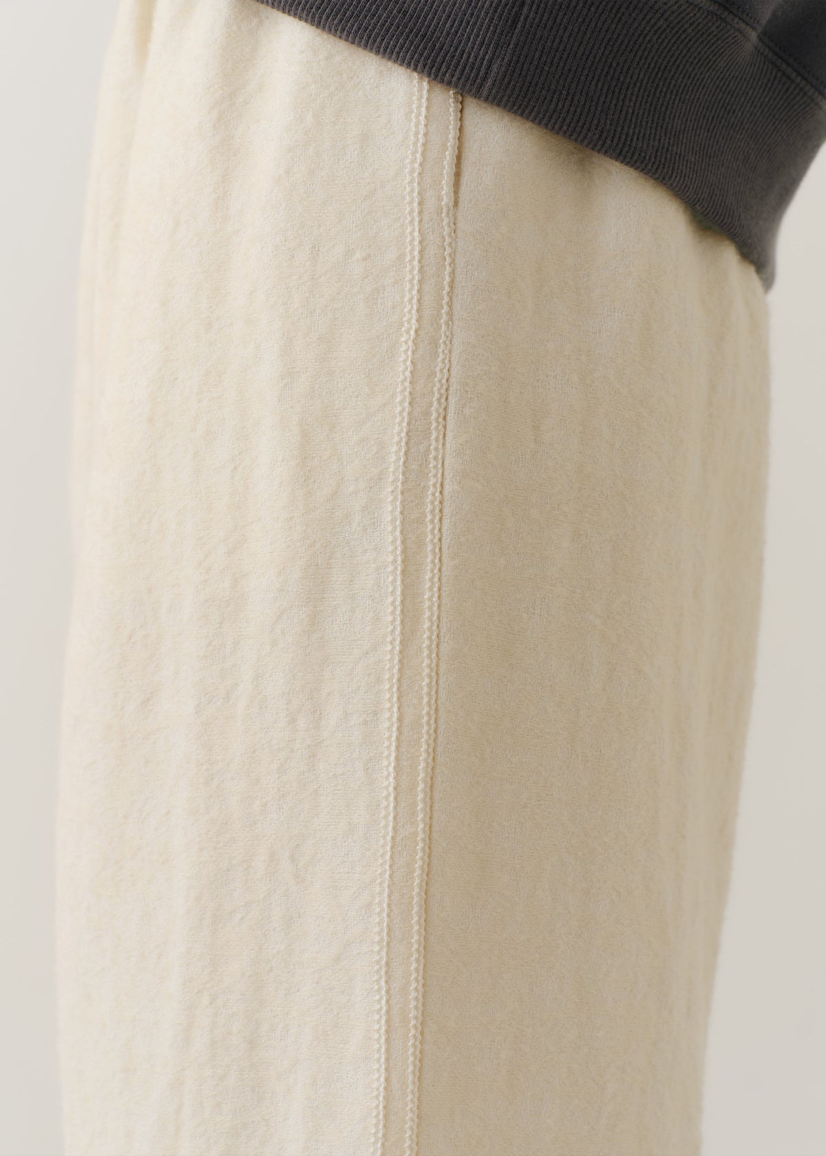 【9/24 10時発売】Wool Jacquard Embroidery Pants
