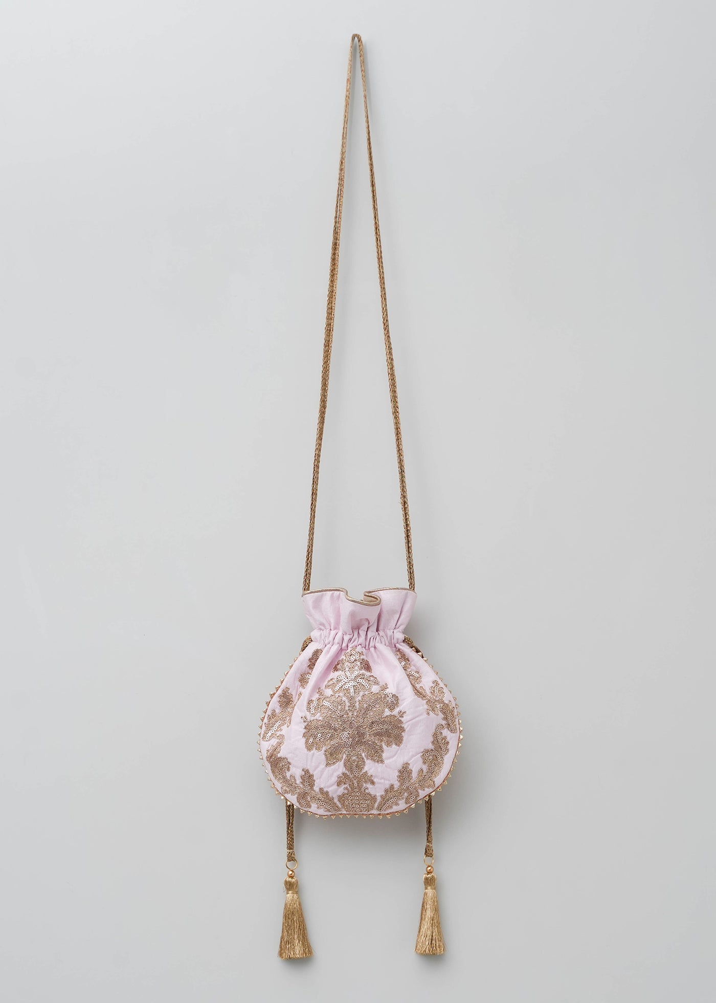 【3/4 10時発売】Embroidery Drawstring Shoulder Bag