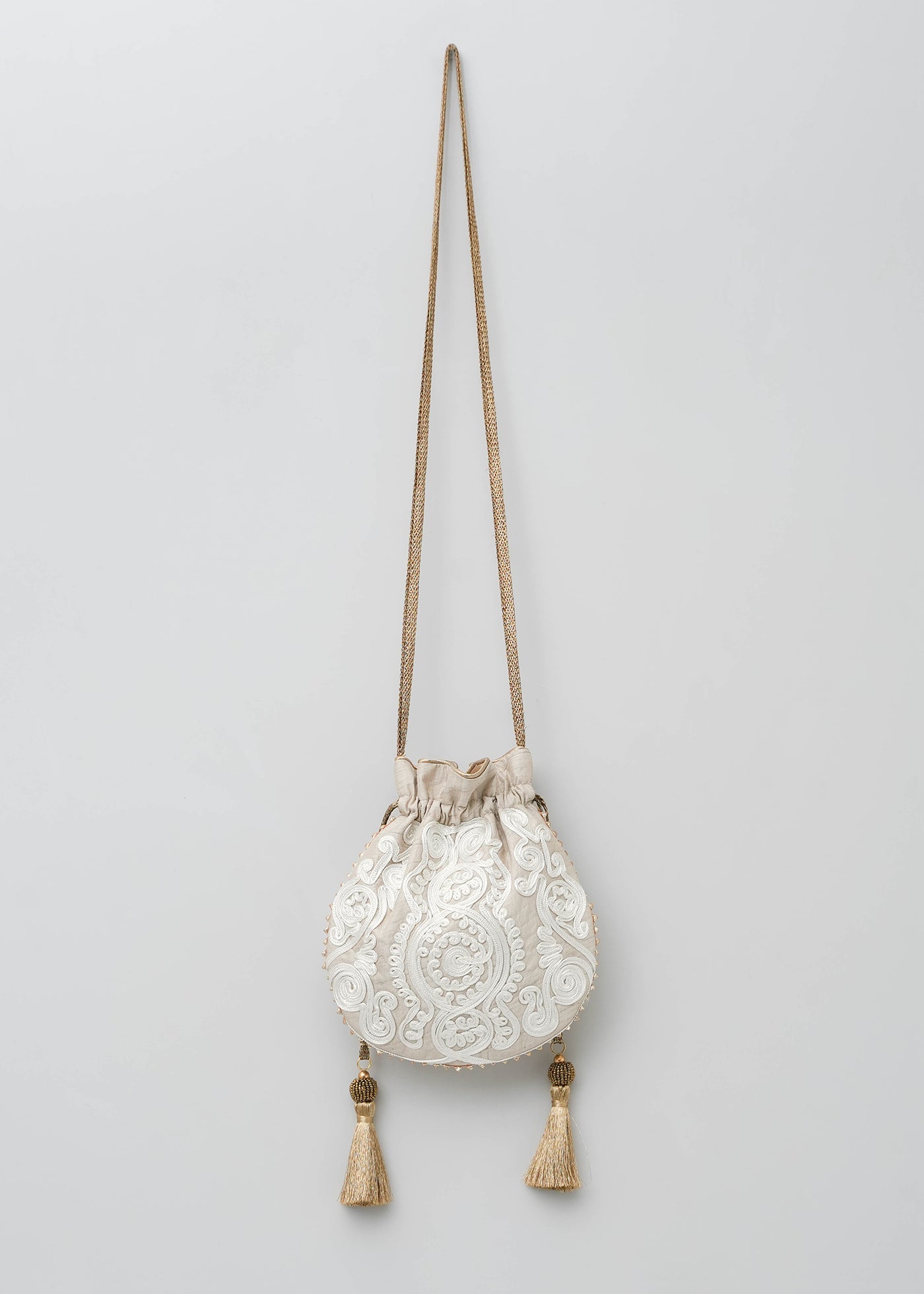 【3/4 10時発売】Cord Embroidery Drawstring Shoulder Bag