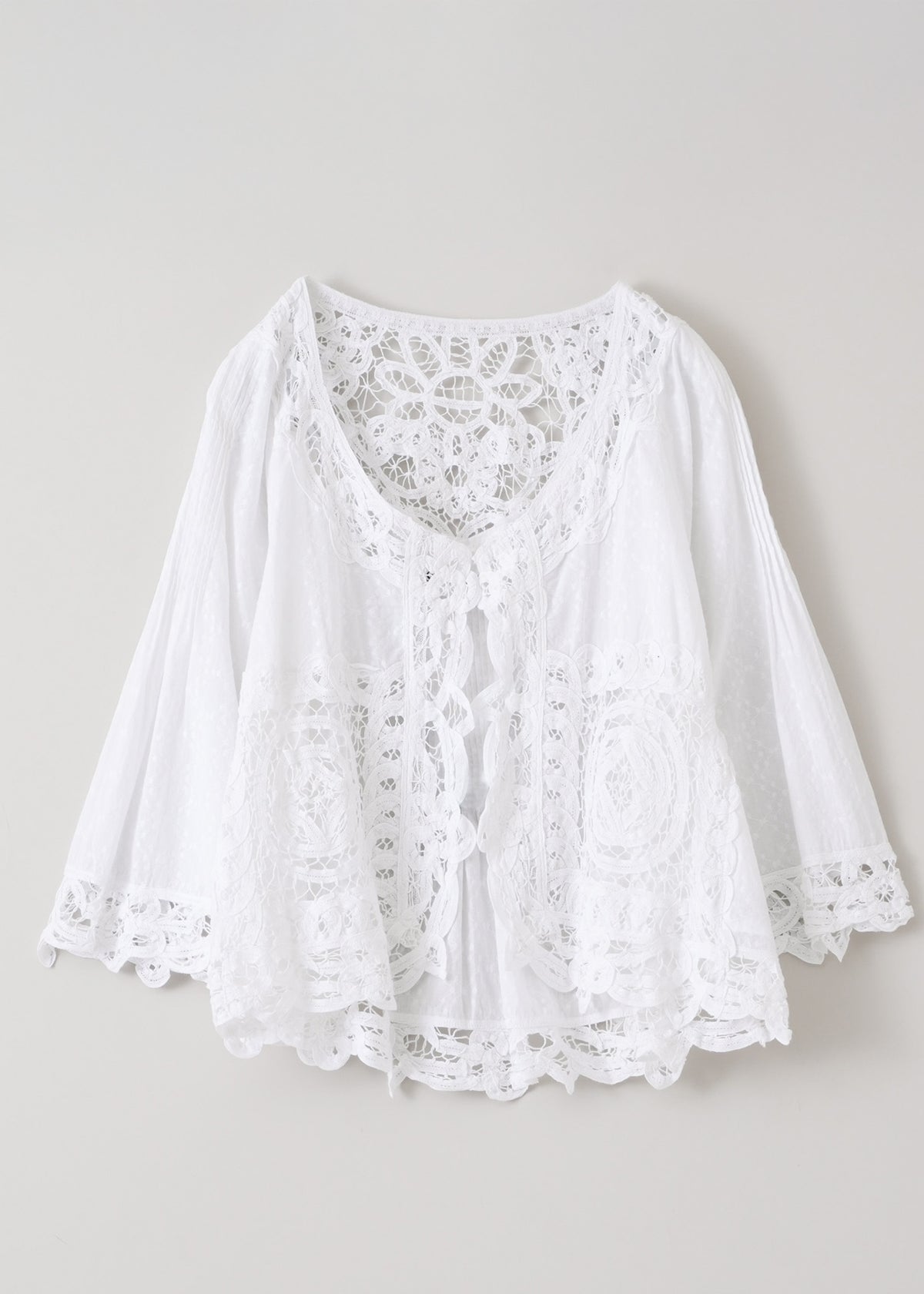 Battenberg lace design blouse | Pasterip(パセリ)レディース | PAL 