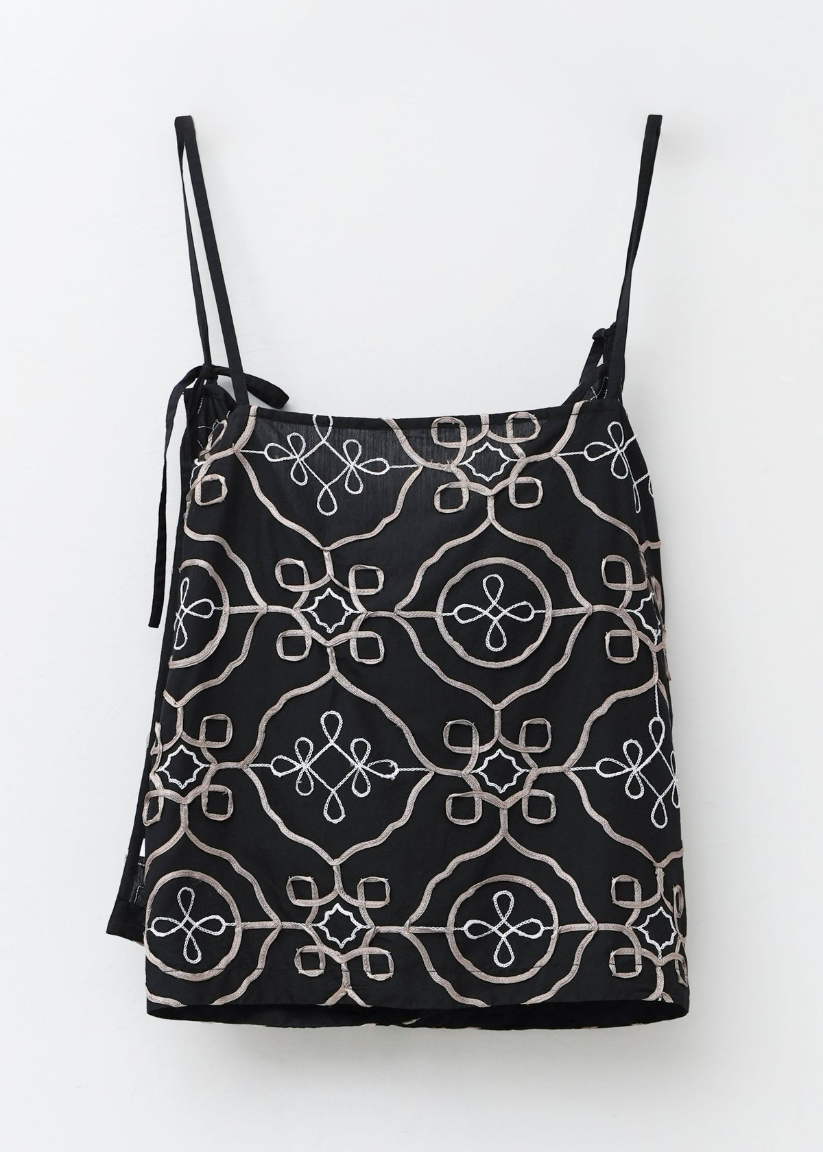 【9/24 10時発売】Satin Ribbon Embroidery Camisole Top
