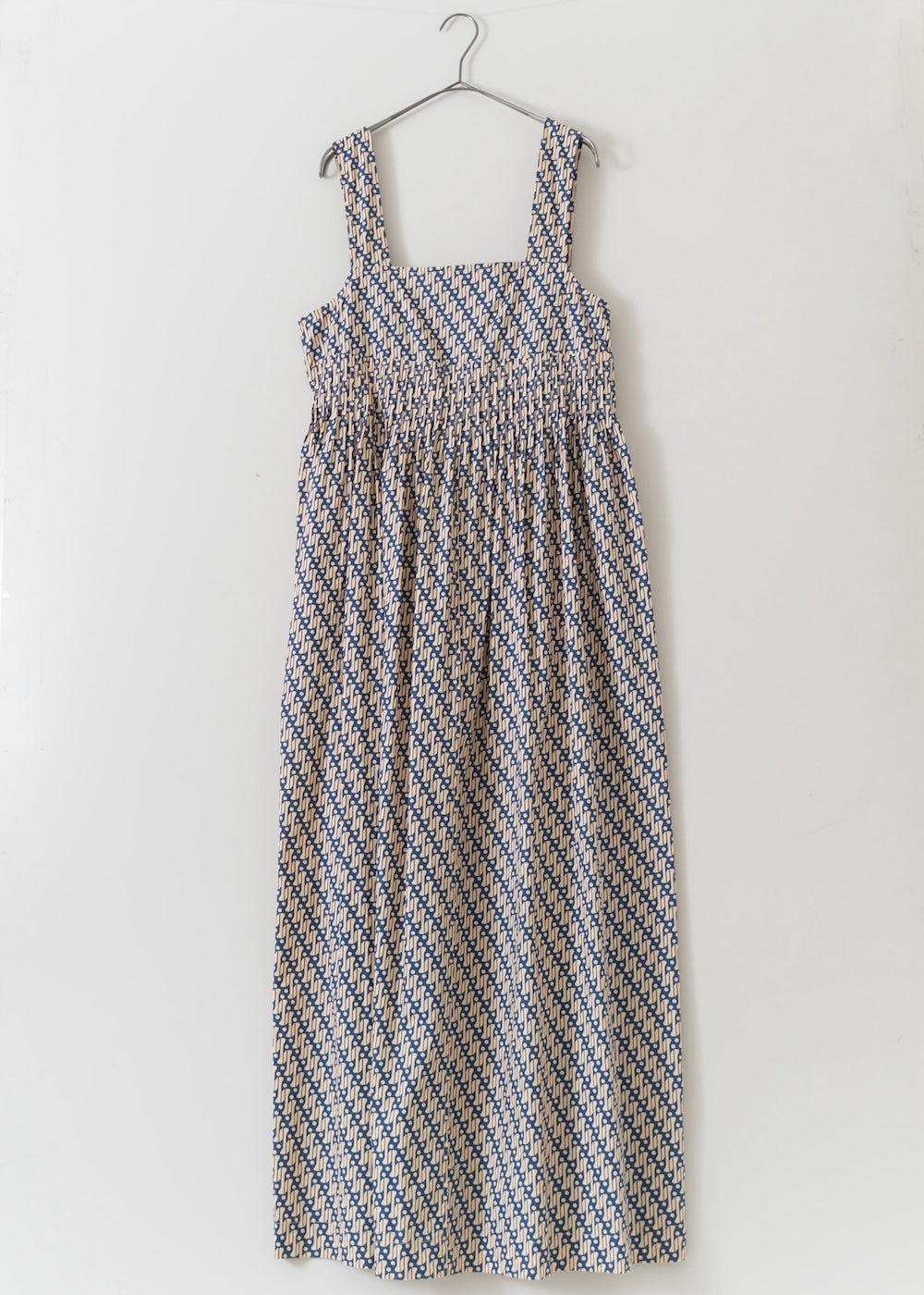 Geometric Pattern Tuck Sleeveless Dress | Pasand by ne  