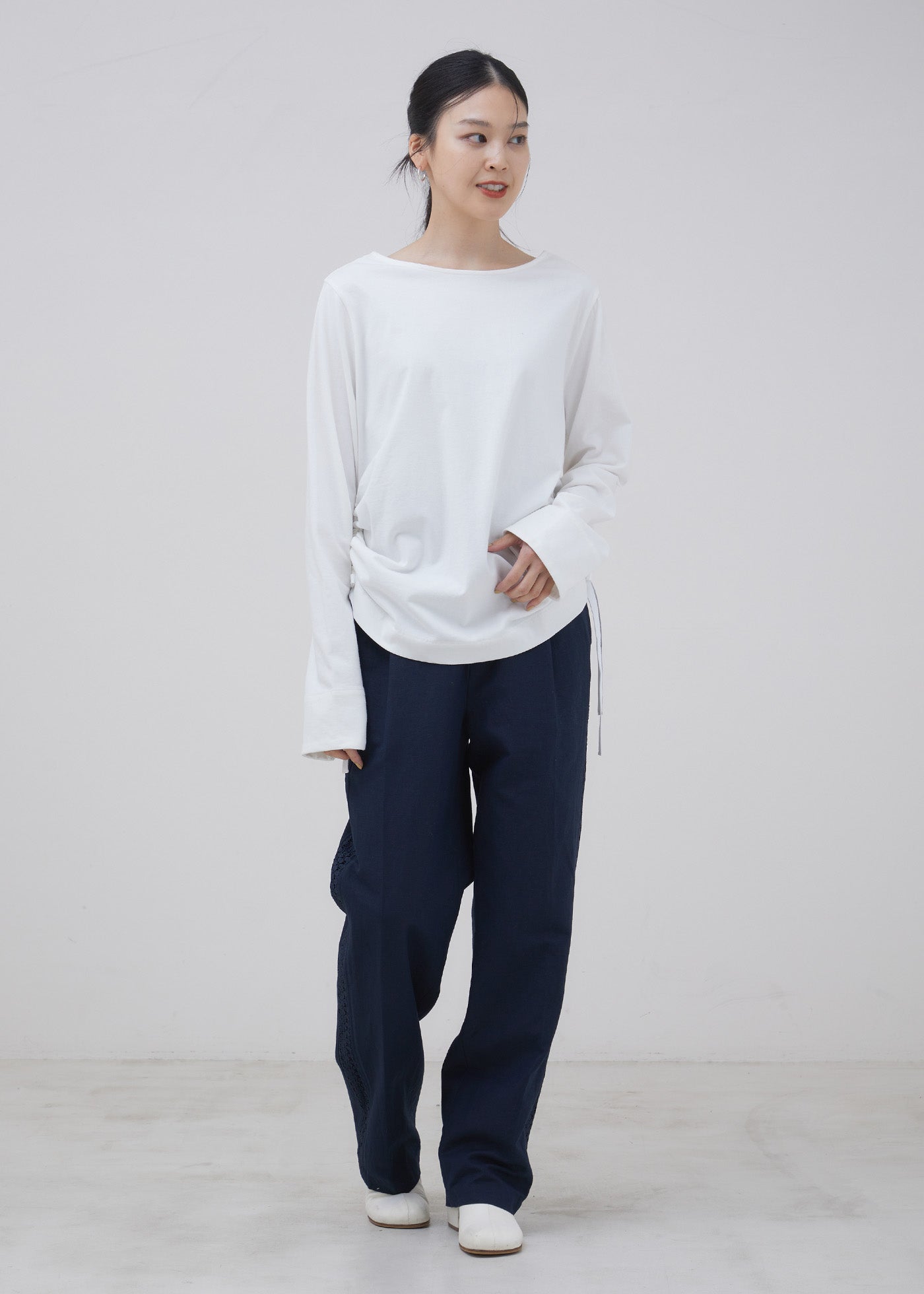 Off White/Free 164cm