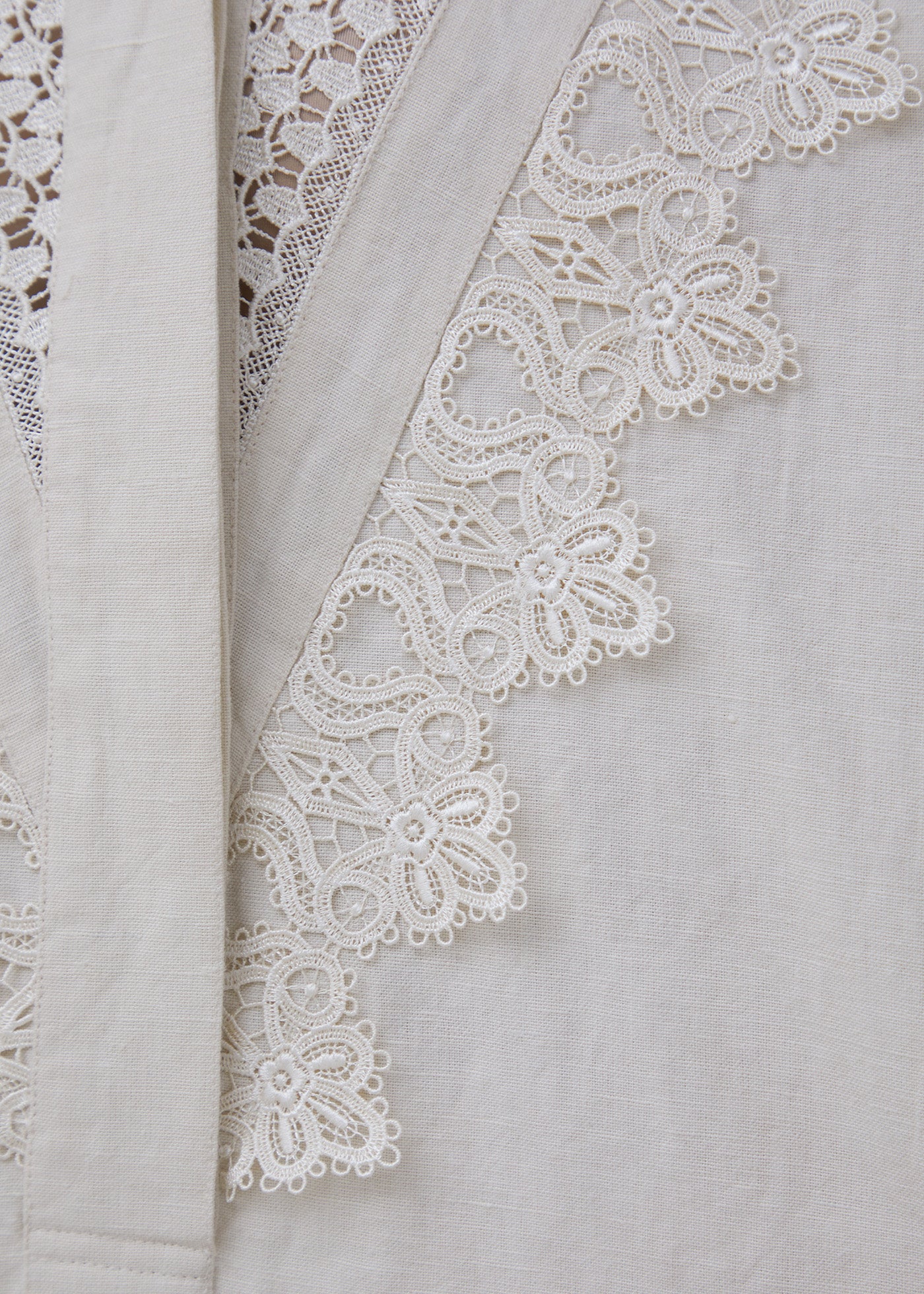 Heavy Linen Lace Long Shirt