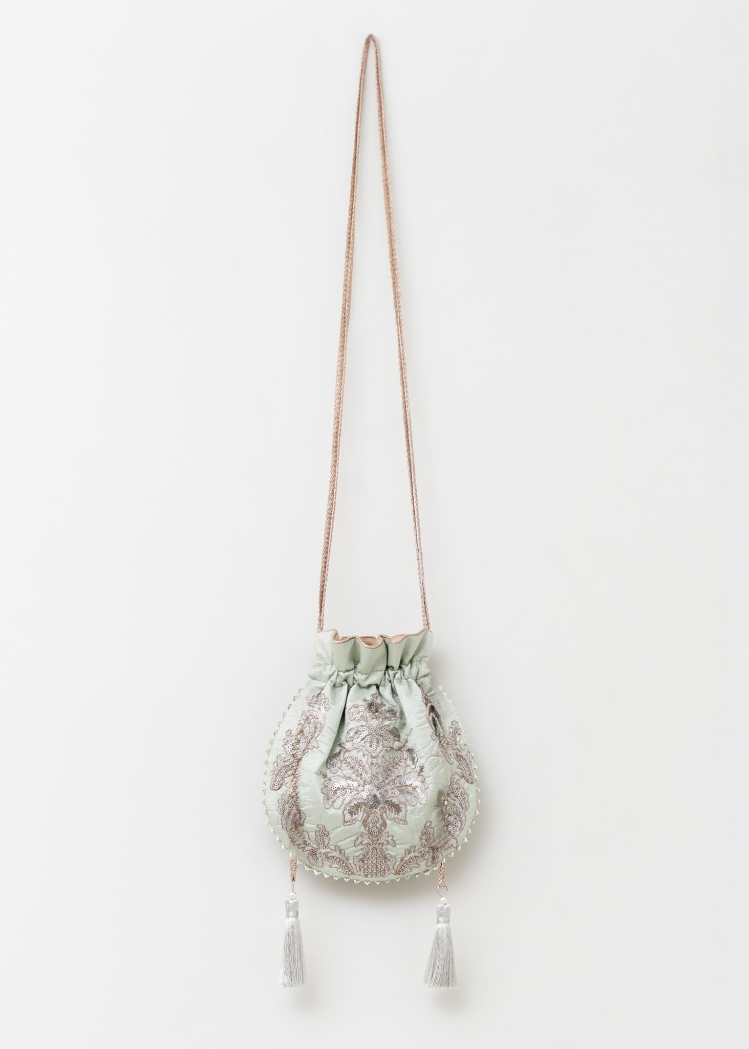 Embroidery Drawstring Shoulder Bag