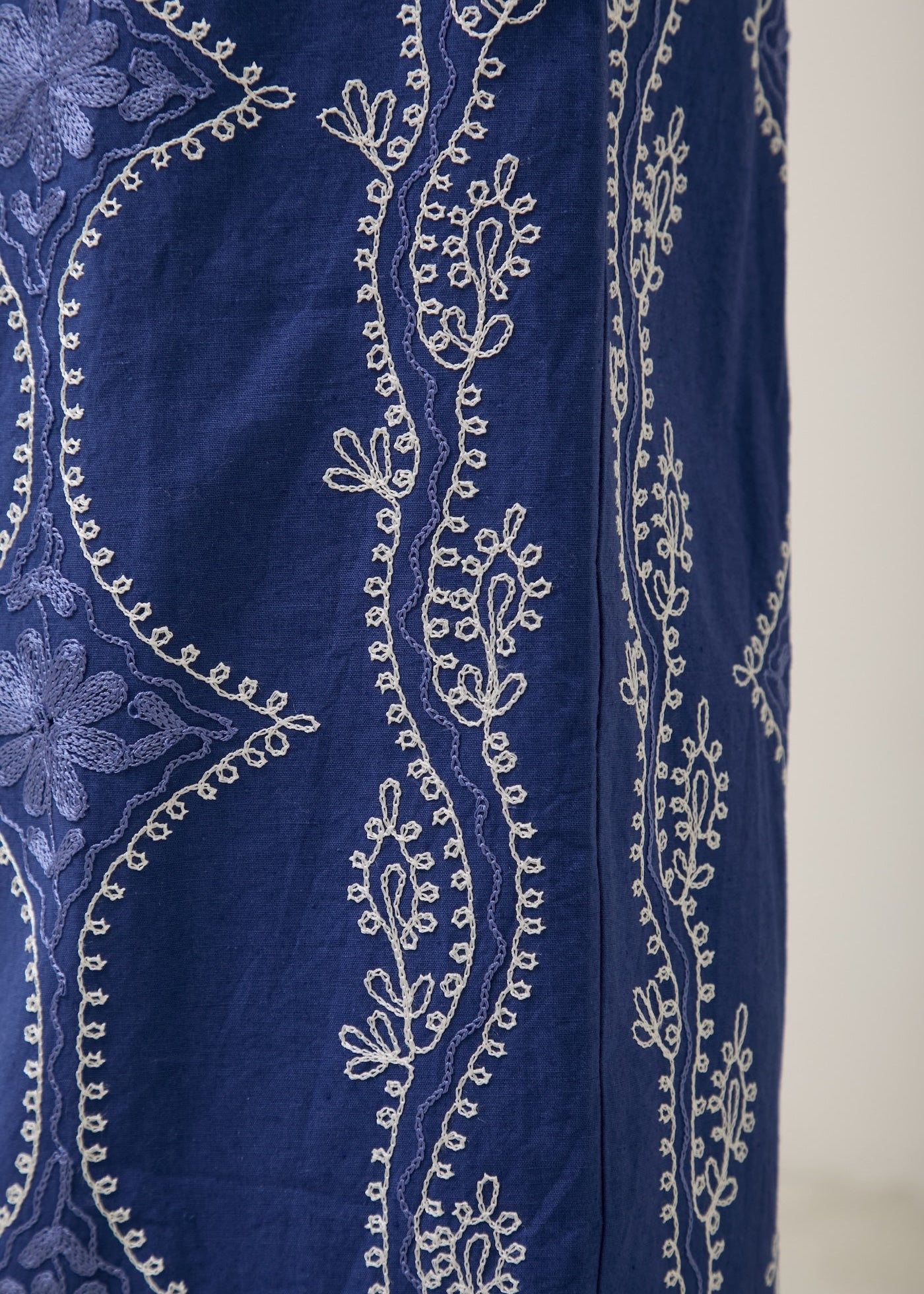 Cotton Linen Aari Embroidery Pants