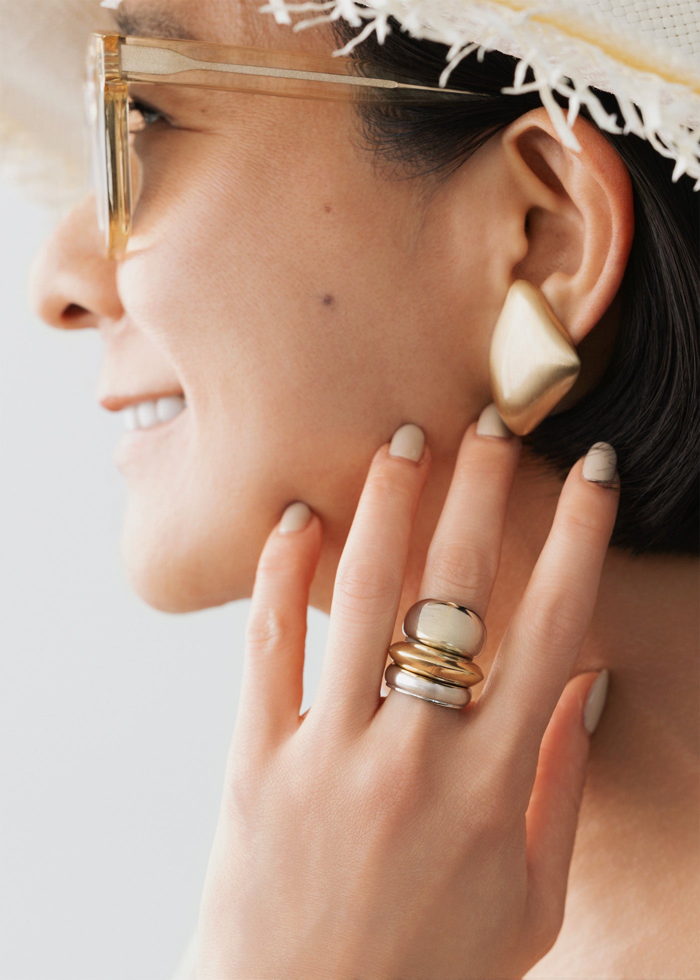 【5/21 10時発売】ドレスに合わせるエスプリジュエリー Leaf Clip Earring