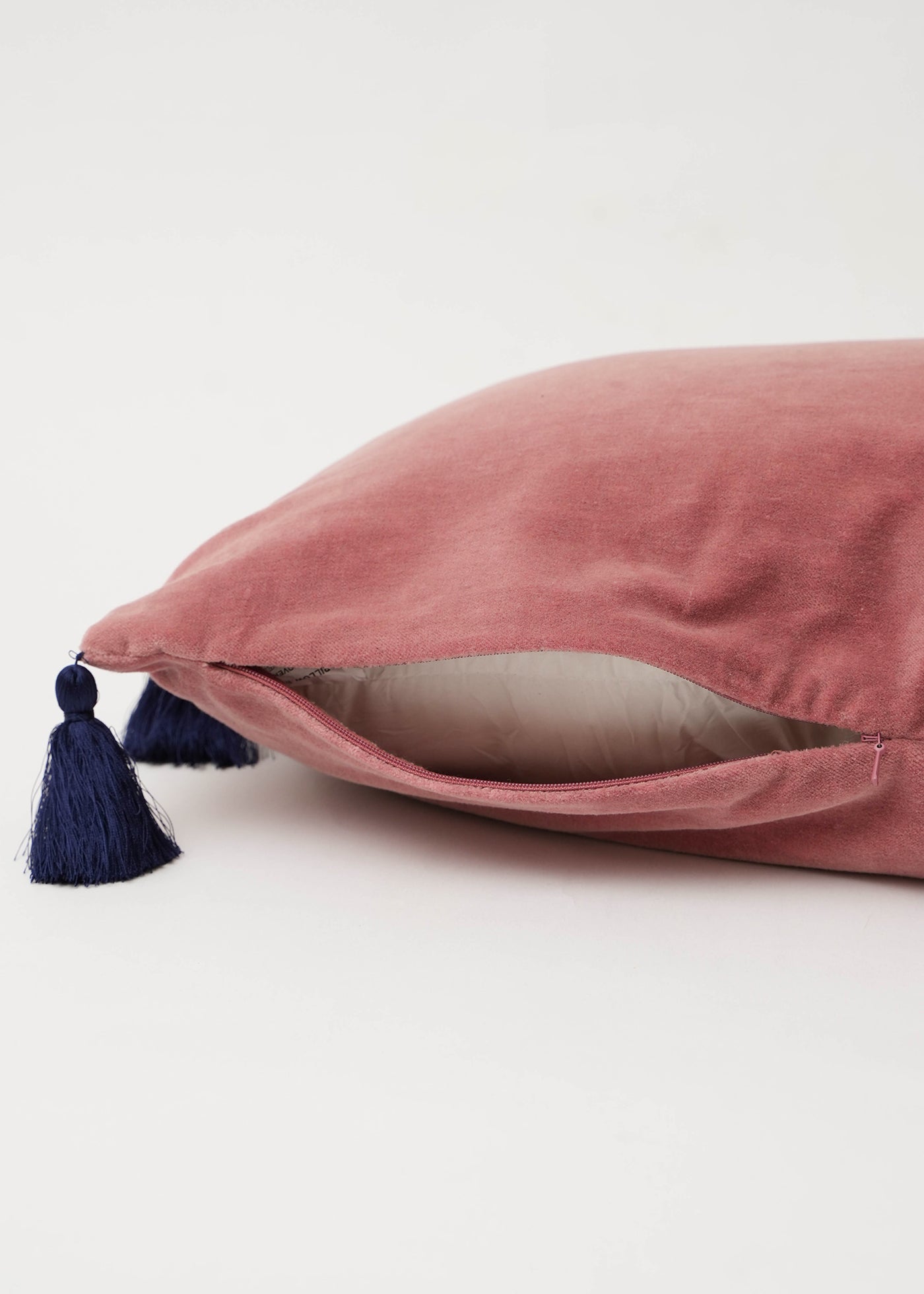 Velvet Tassel Cushion Cover Pink
