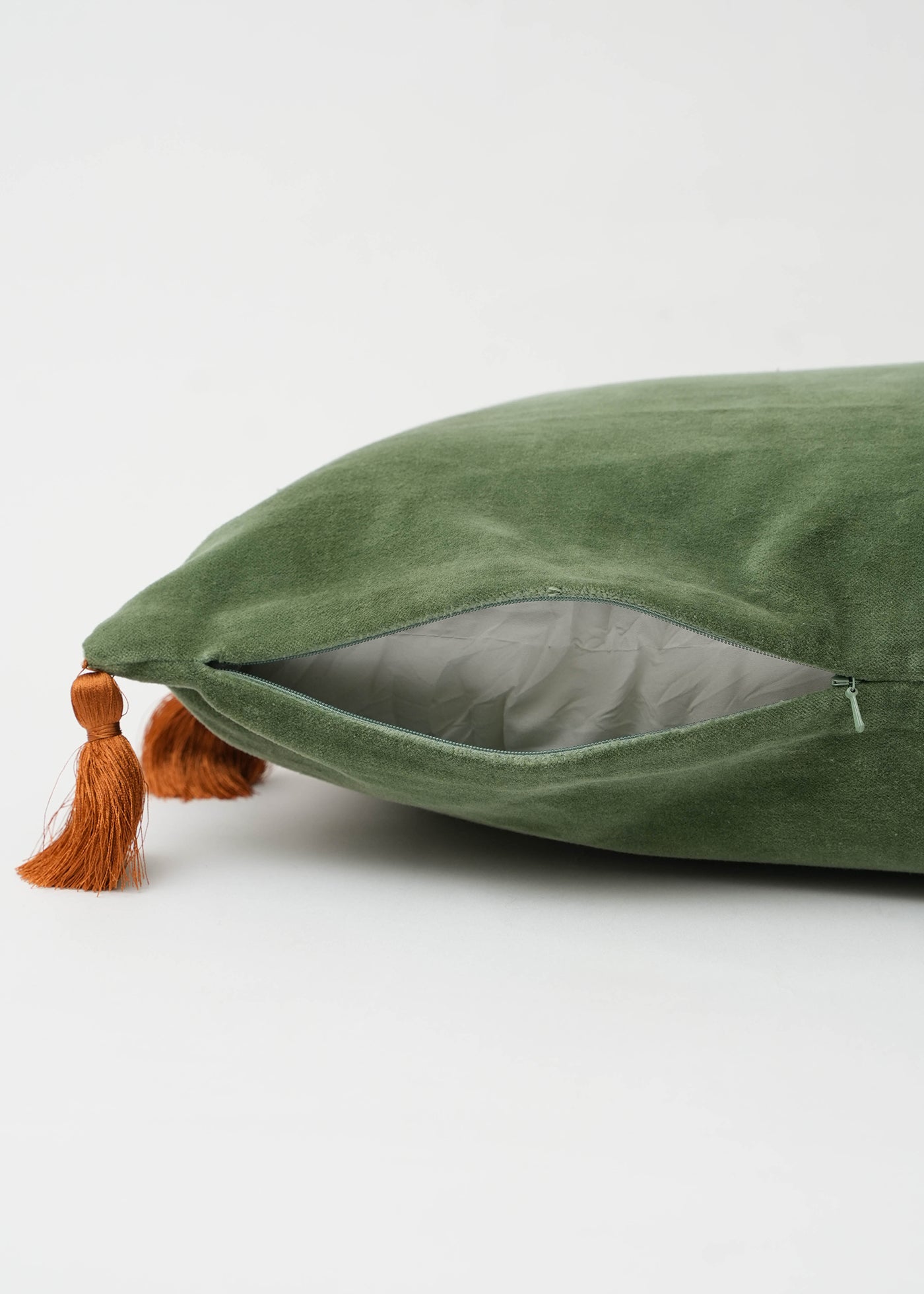 Velvet Tassel Cushion Cover Green