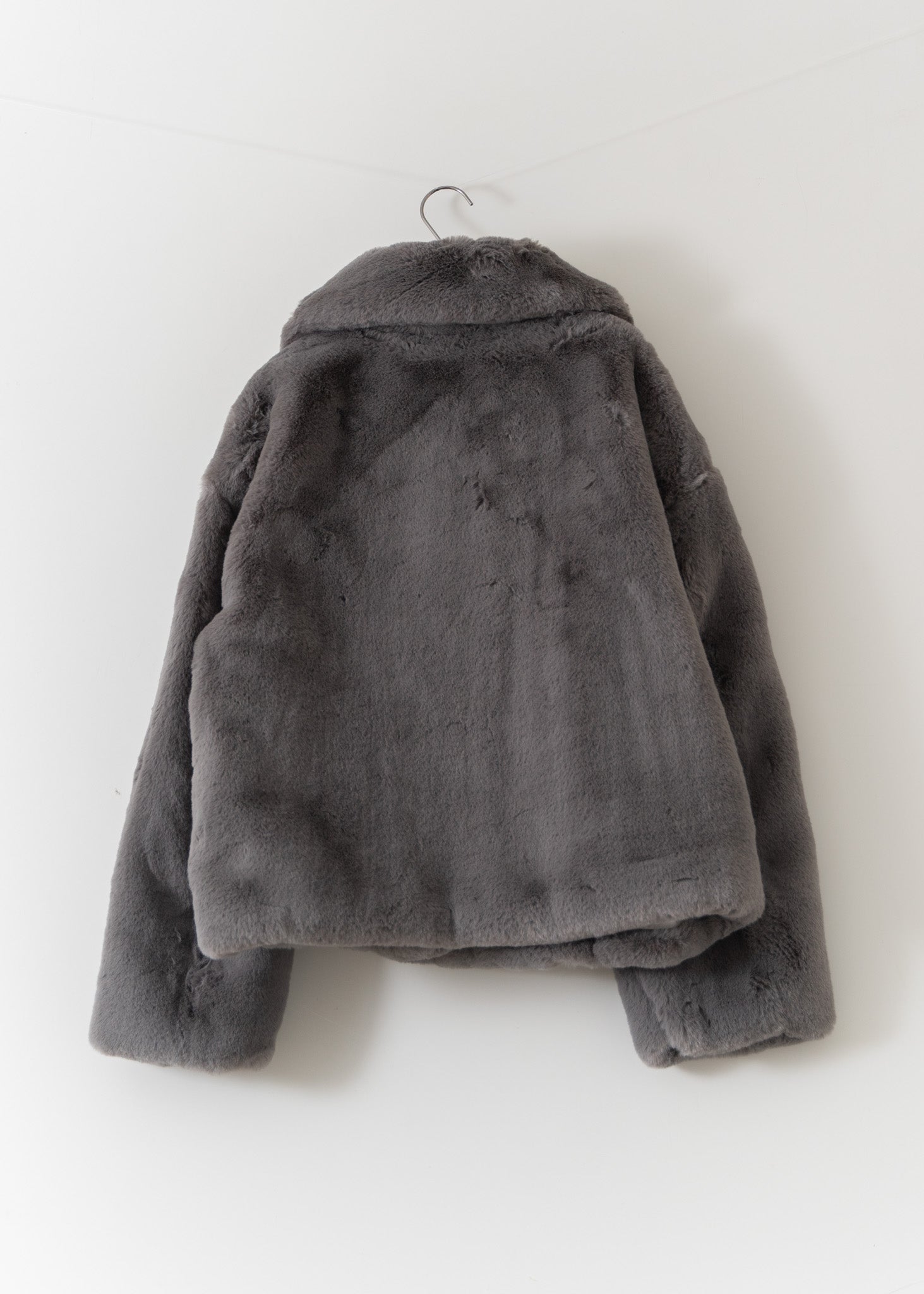 Jakke Traci Faux Fur Coat