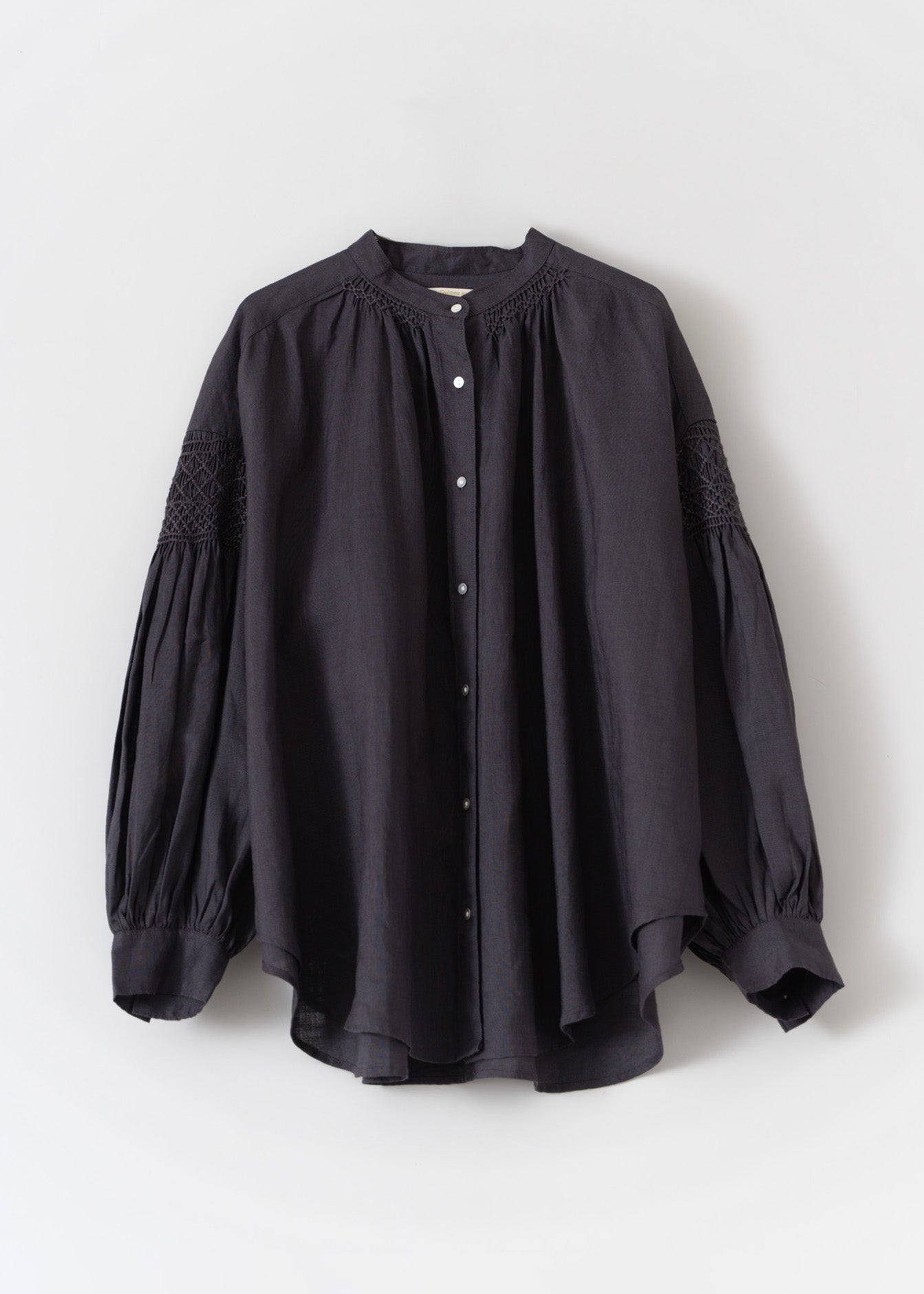 Ramie Smocking Blouse