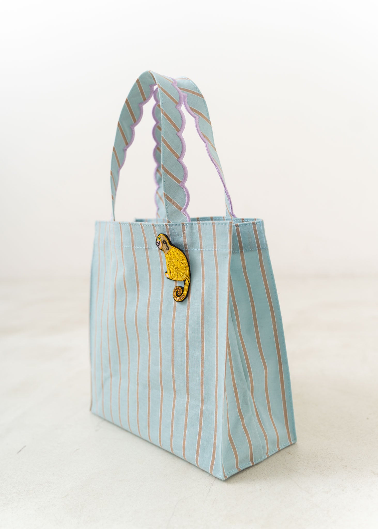 【5/10 10時発売】Cotton Slub Stripe Tote Bag With Charm