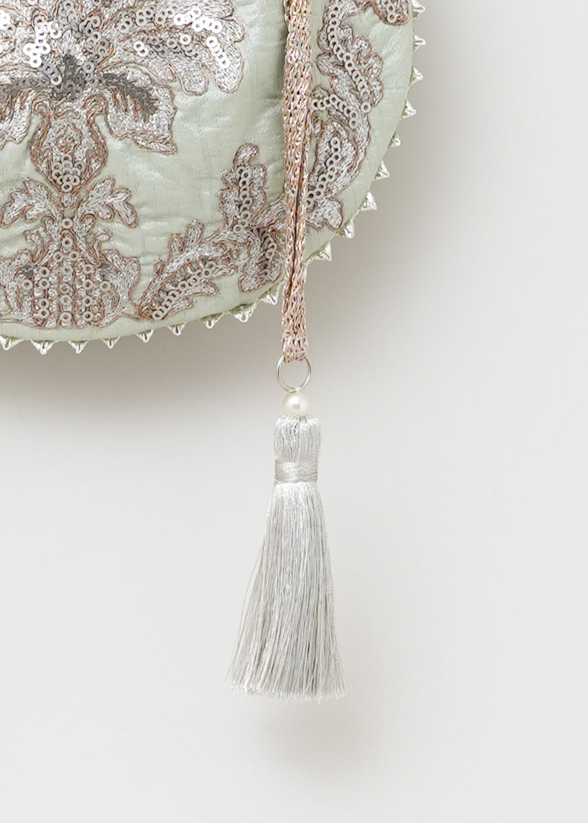 Embroidery Drawstring Shoulder Bag