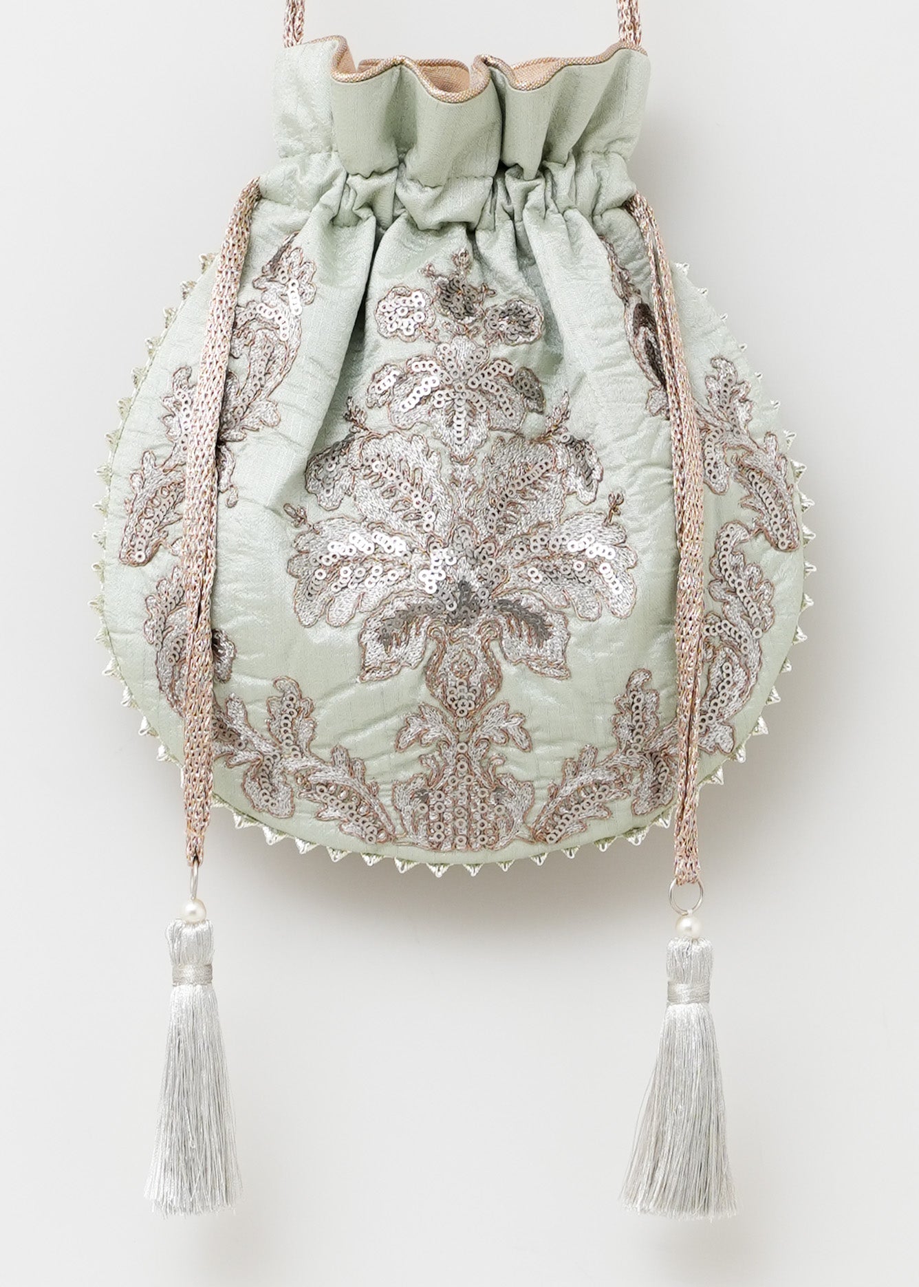 Embroidery Drawstring Shoulder Bag