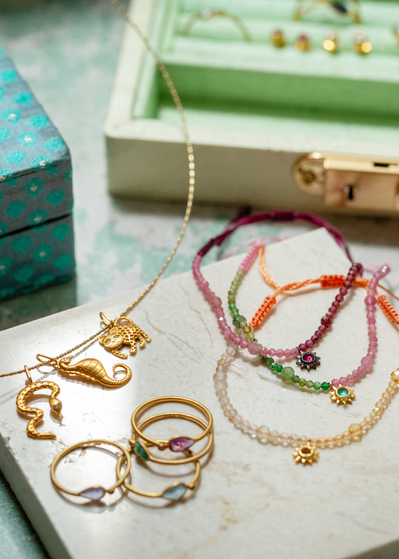 Taurus -牡牛座- Beads Bracelet With Charm