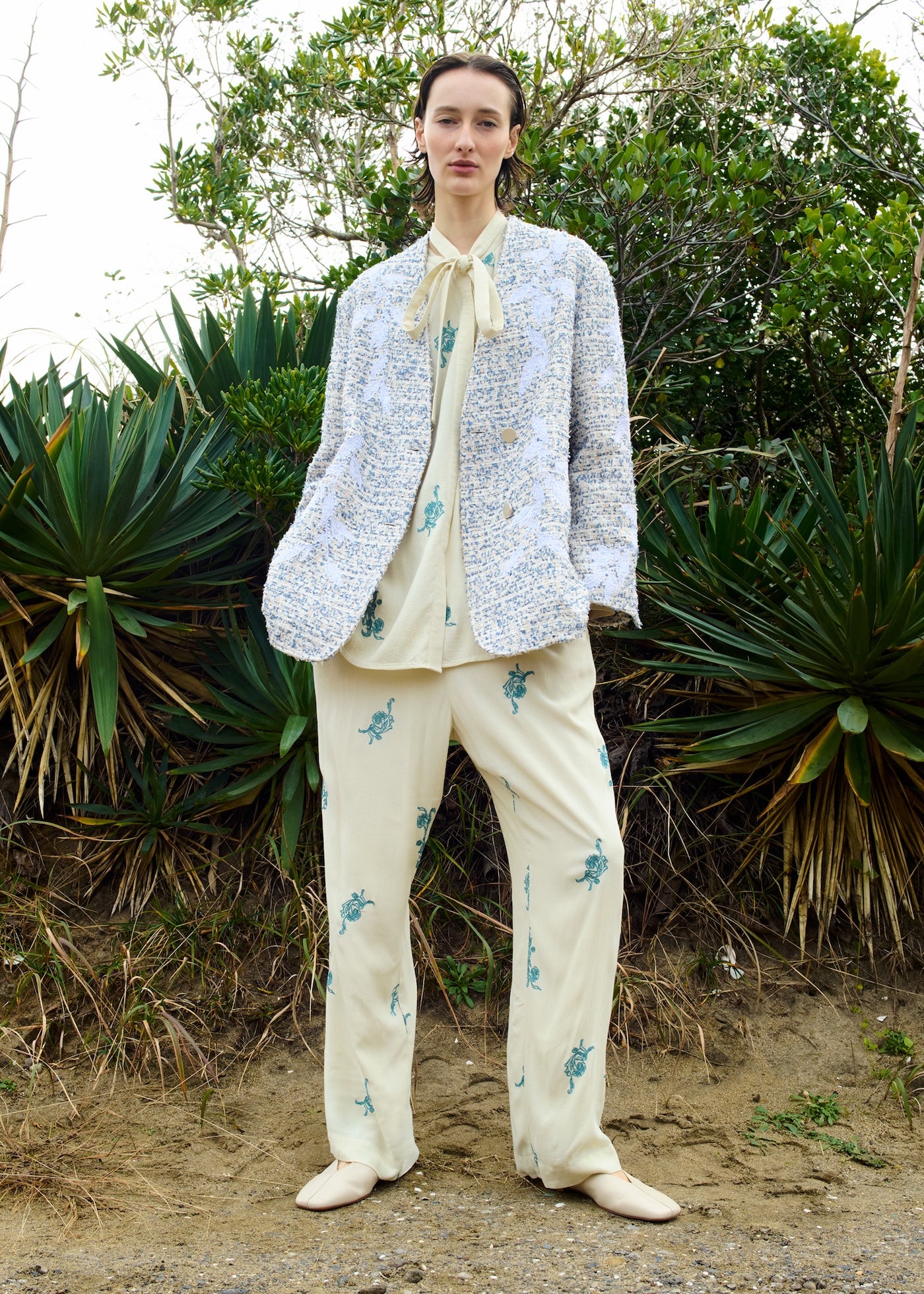 Boucle Tweed Patch Embroidery Jacket