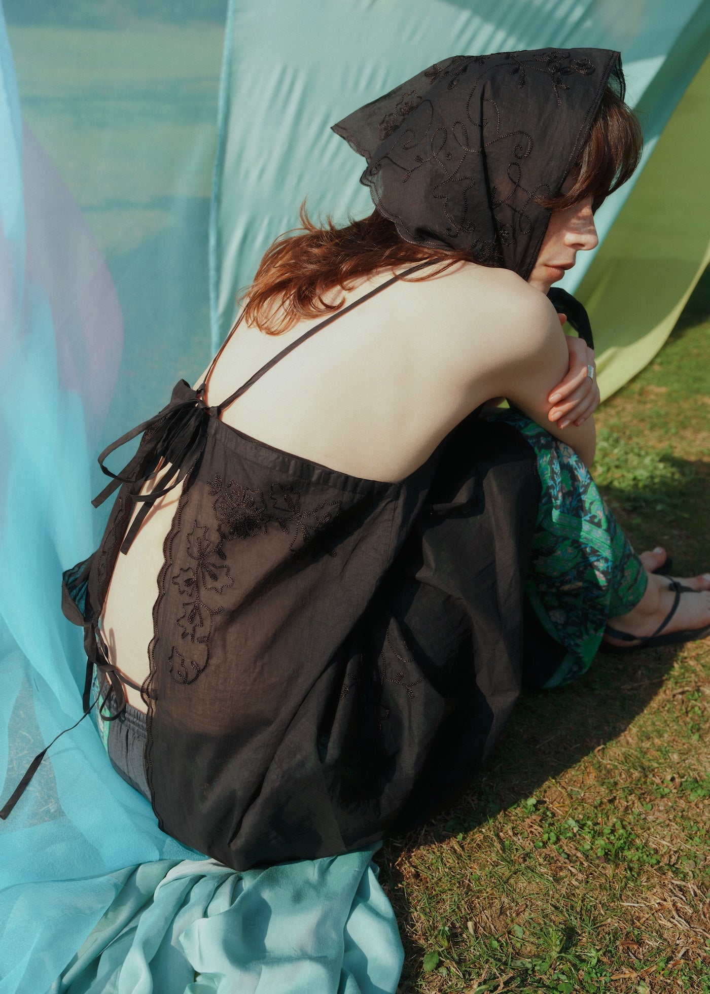 【2/18 10時発売】Organza Aari Embroidery Babushka