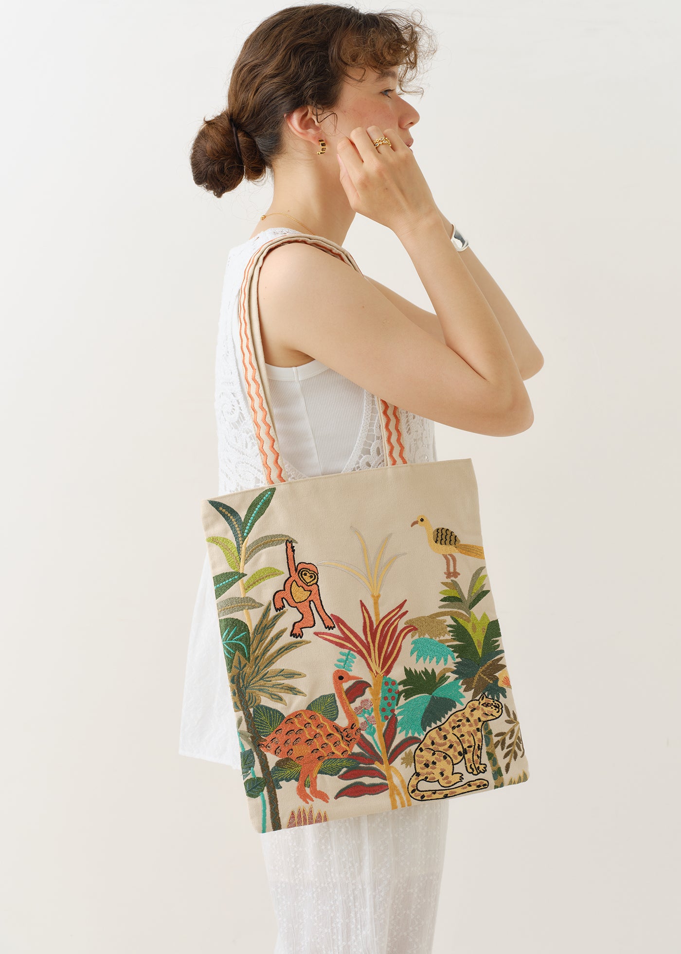 Animal Embroidery Tote Bag