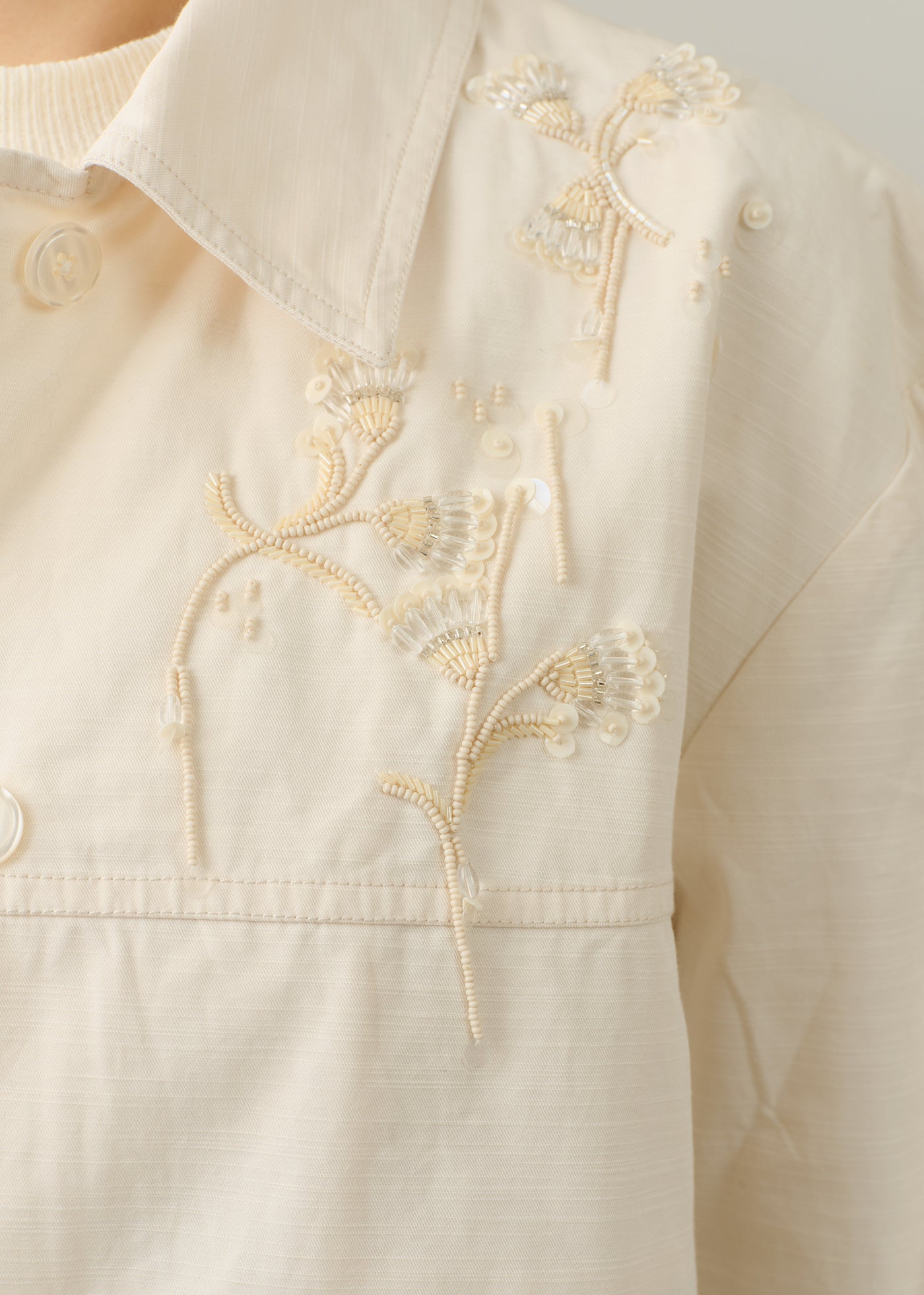 Cotton Slub Lace Flower Embroidery Jacket