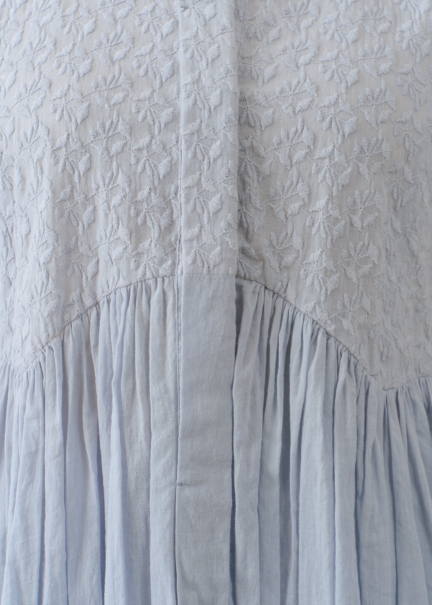 Petit Flower Cifre Sleeveless Shirts