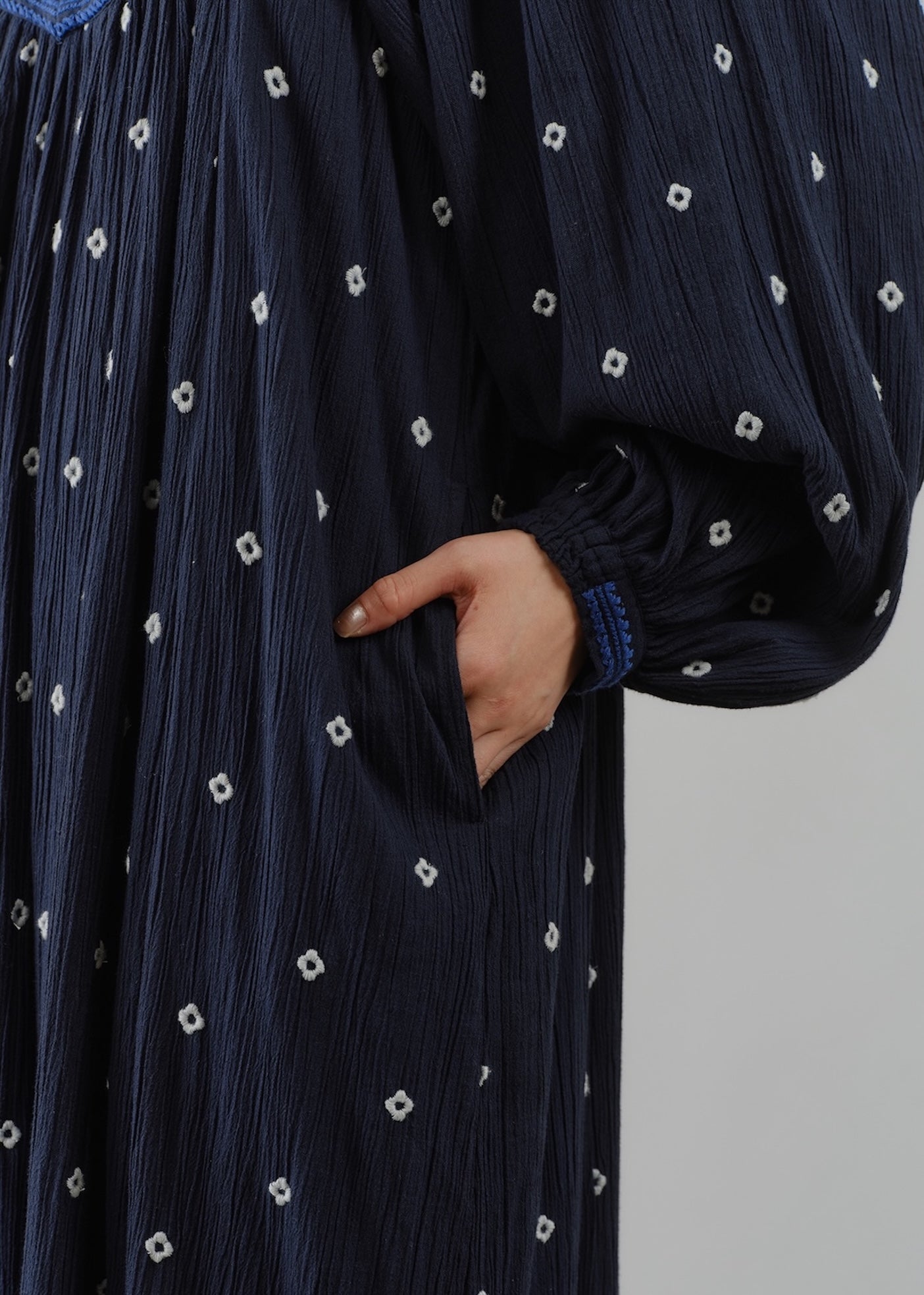 【8/5 10時発売】Cotton Crape Full Embroidery Yoke Dress