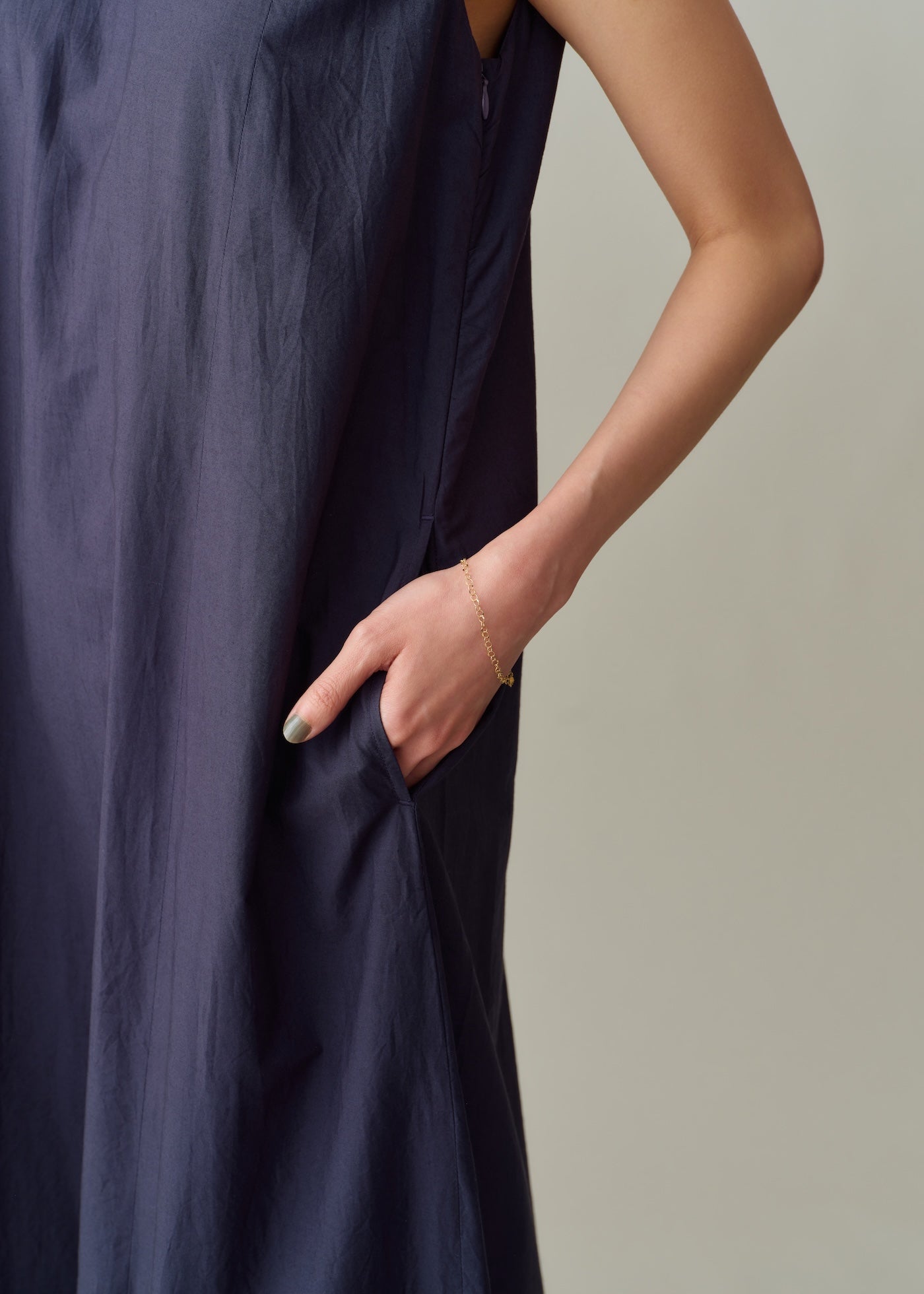 Poplin Solid Sleeveless Balloon Dress