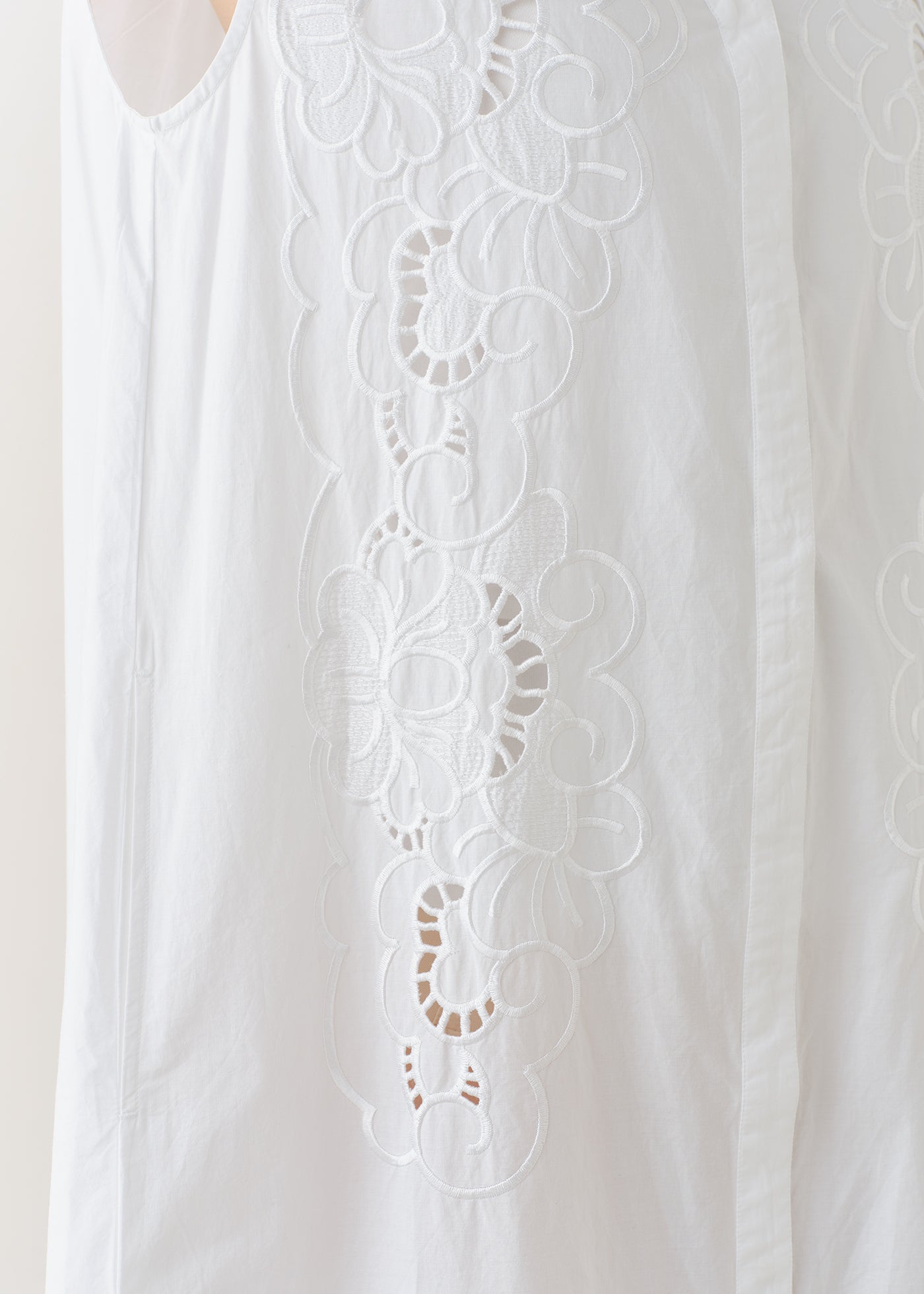 Poplin Daisy Cutwork Sleeveless Dress