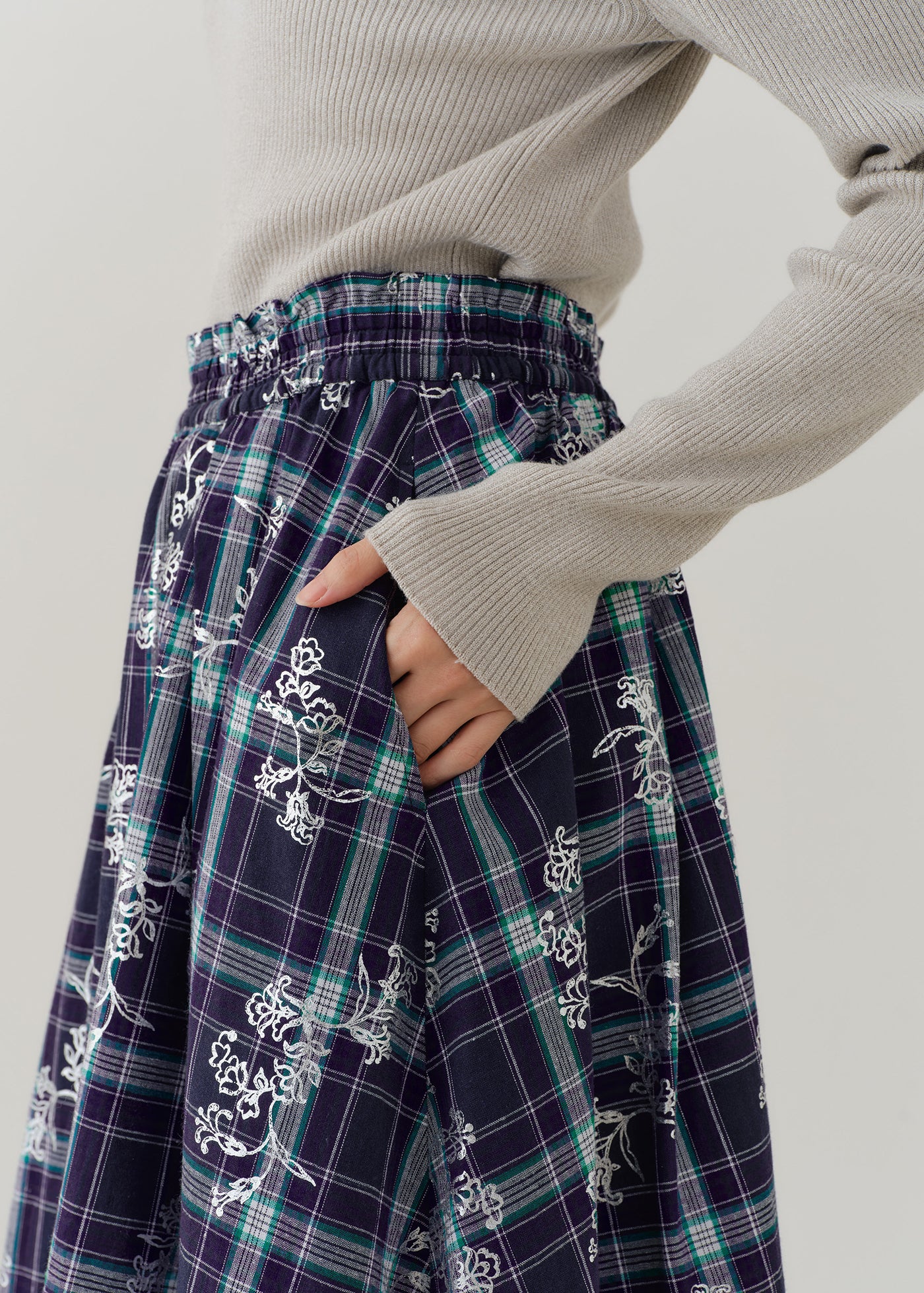 Check Foil Print Tuck Gather Skirt
