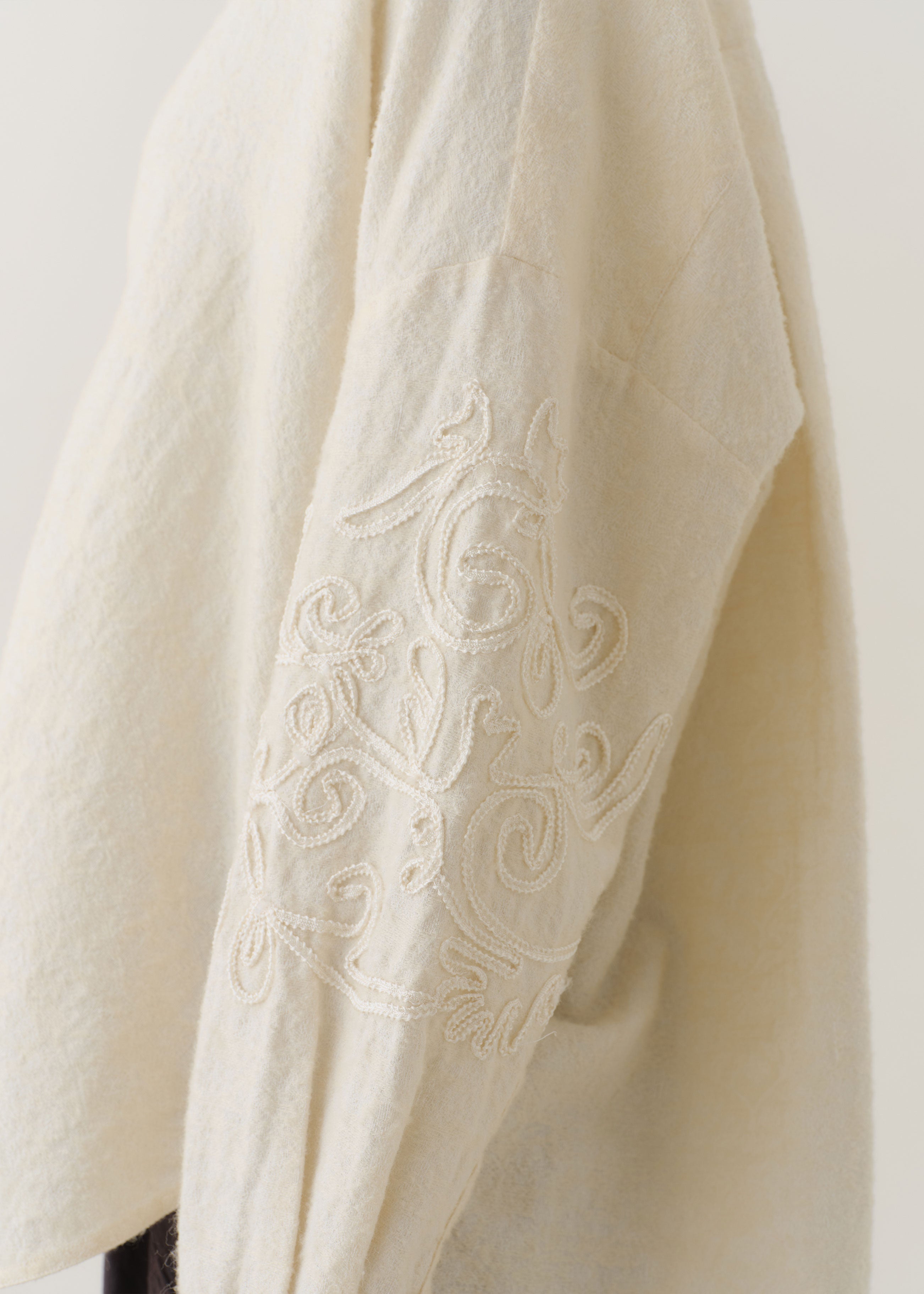 【10月上旬お届け予定】Wool Jacquard Embroidery Shirt
