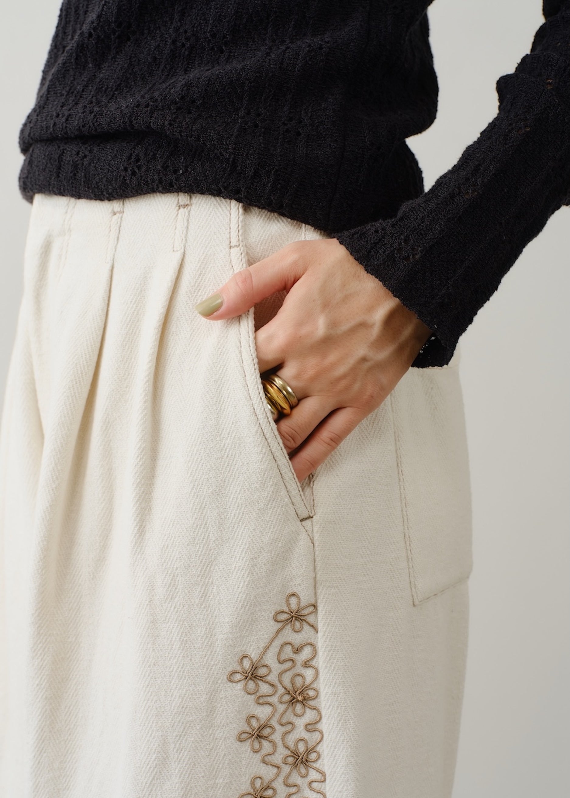 【9/10 10時発売】Heavy Cotton Jacquard Cord Embroidery Pants