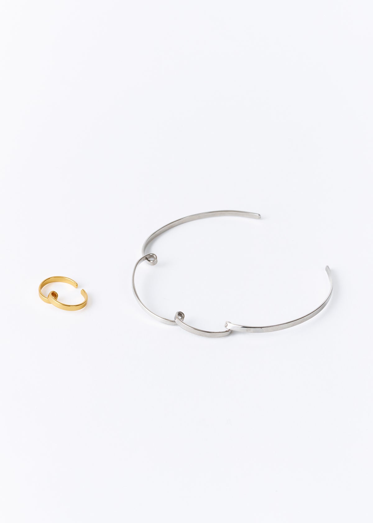 ドレスに合わせるエスプリジュエリー Silver Cloud Choker & Gold 