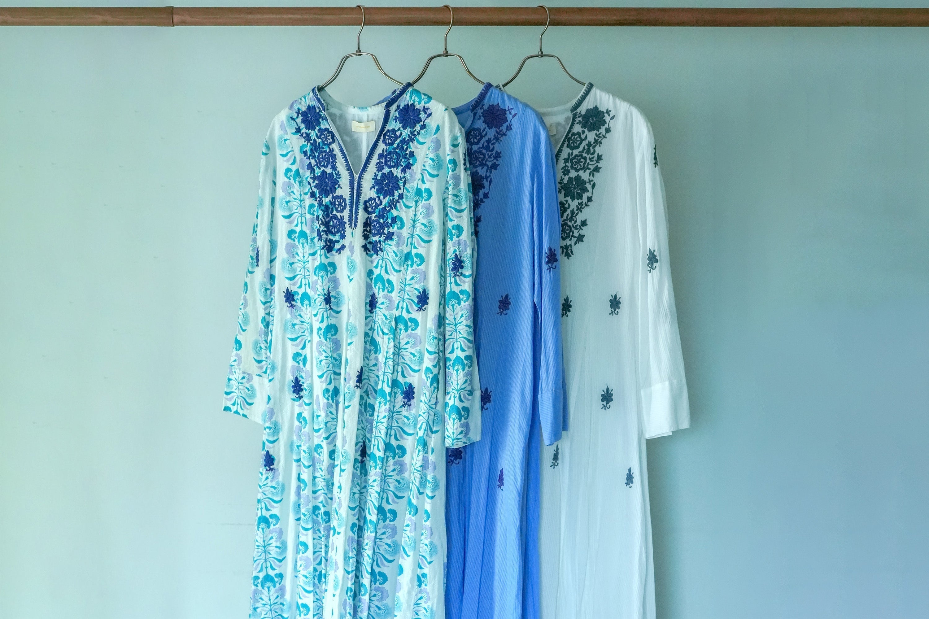 店舗限定｜Chikan Embroidery Panel Dress発売のご案内