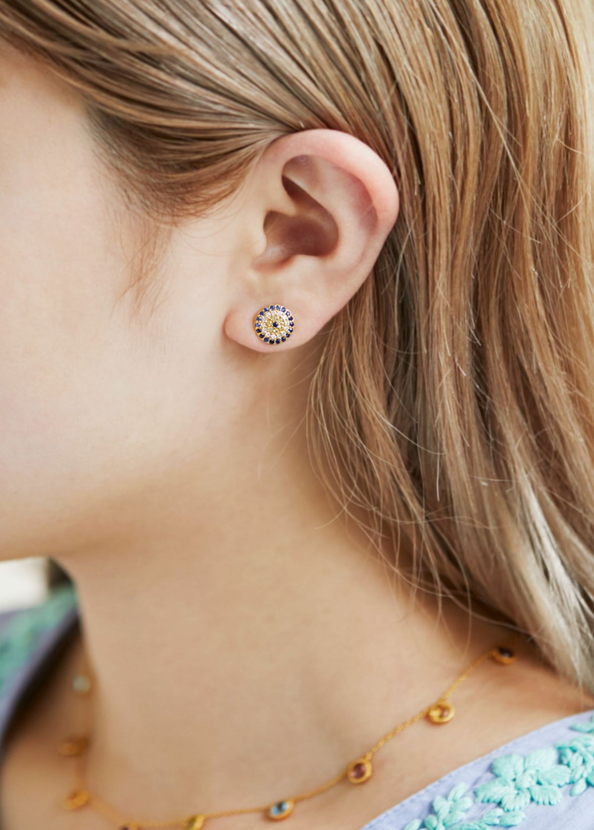 Blue Sapphire Circle Pave Pierce
