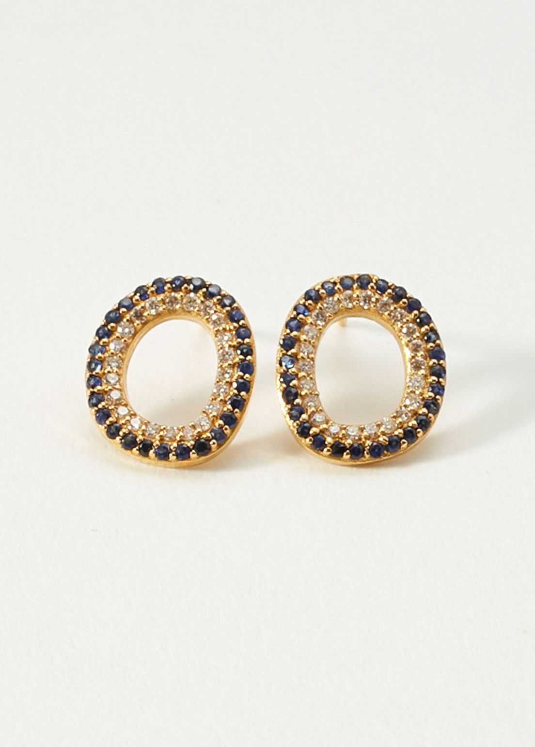 Blue Sapphire Organic Pave Circle Stud