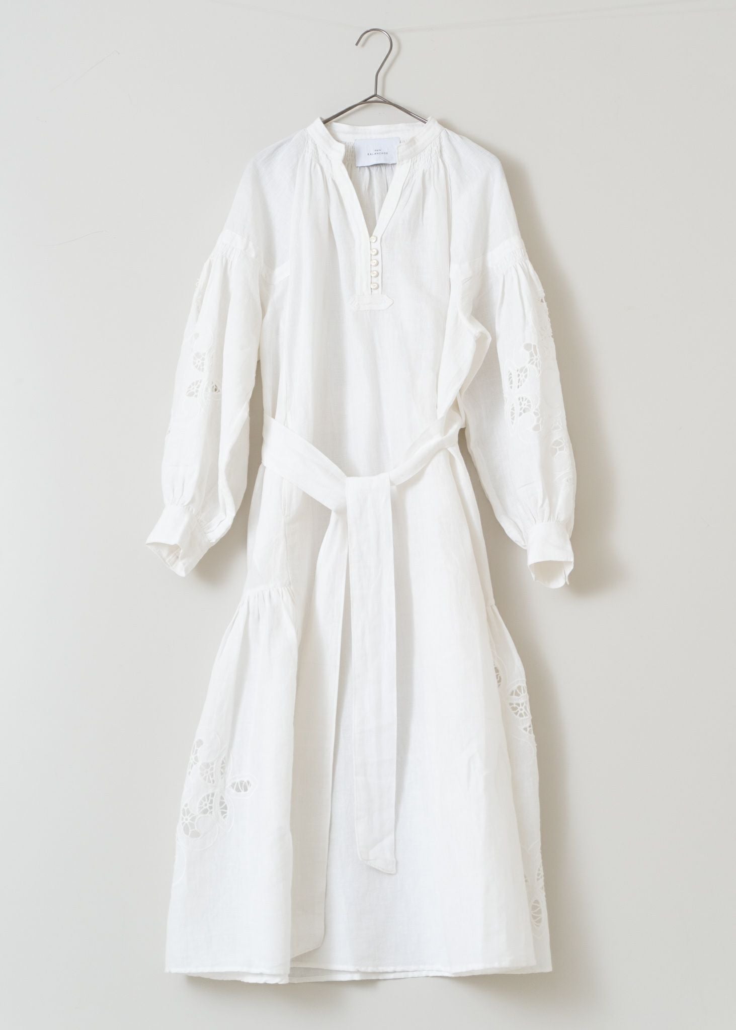 Linen Cut Work Dress | Pasand by ne Quittez pas | パサンドバイヌキテパ