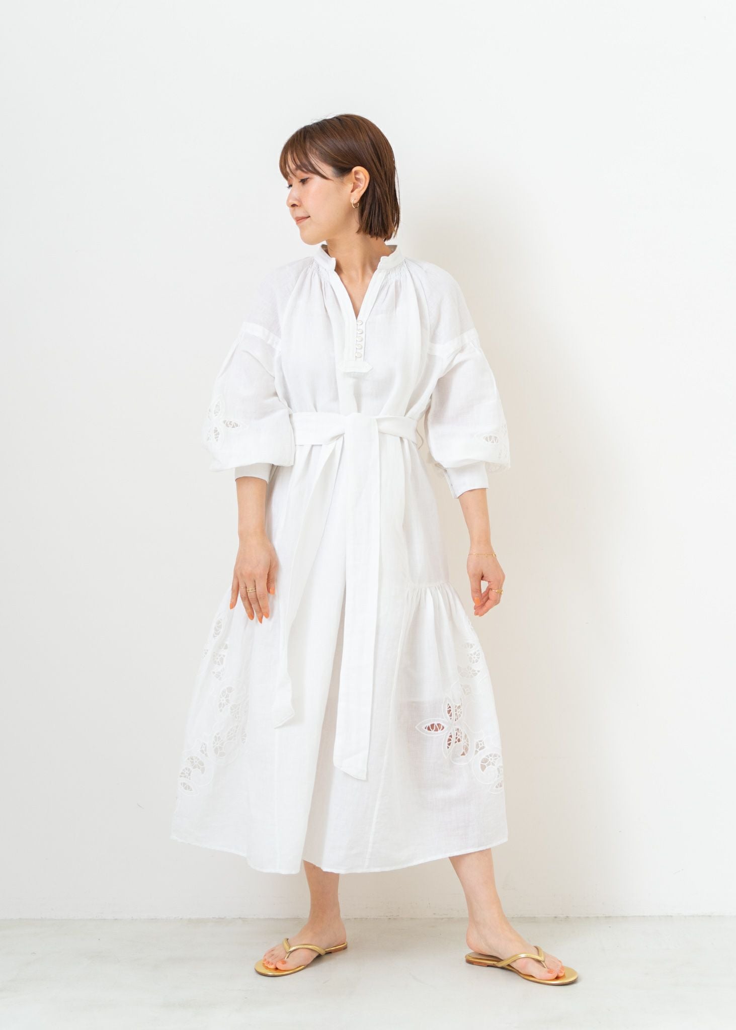 Linen Cut Work Dress | Pasand by ne Quittez pas | パサンドバイヌキテパ