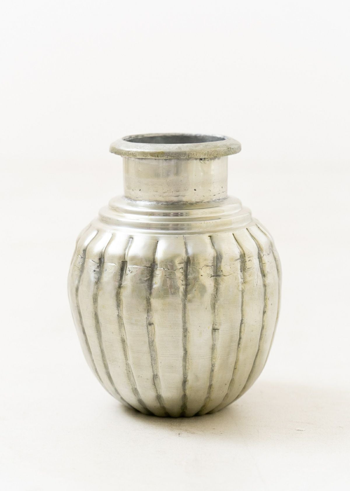 Aluminum Vase Ribbed Small
